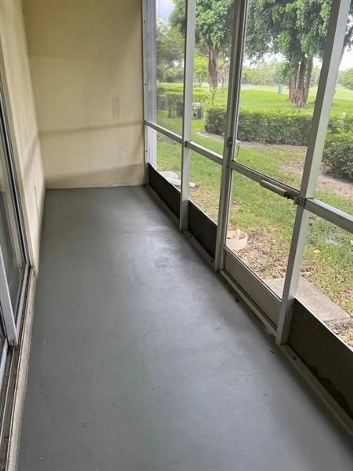 Property Slideshow image 23 of 28 | 251 sw 132nd way h108, Pembroke Pines, FL, 33027