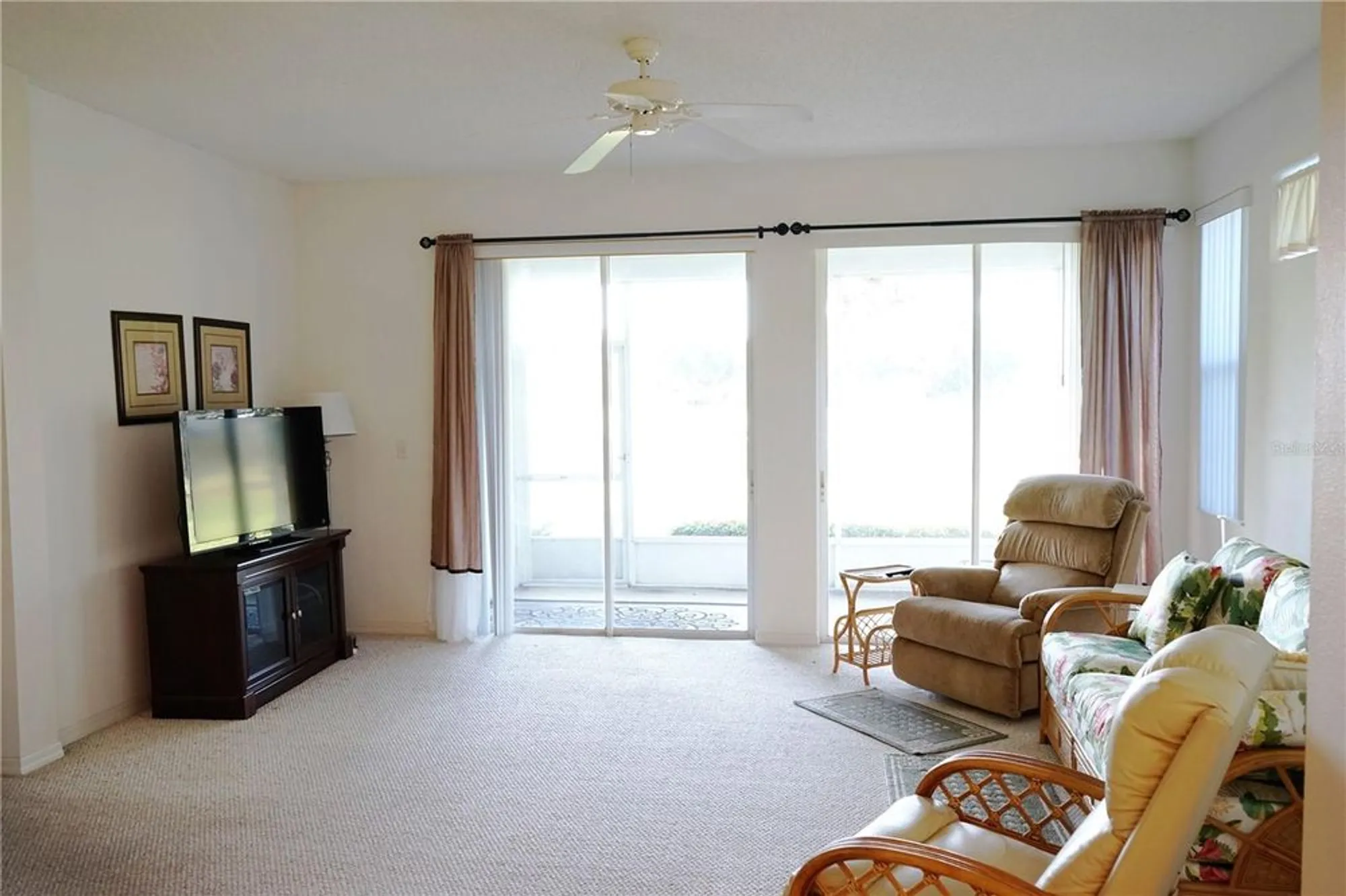 Property Slideshow image 7 of 53 | 2182 acadia greens dr # 66, Sun City Center, FL, 33573