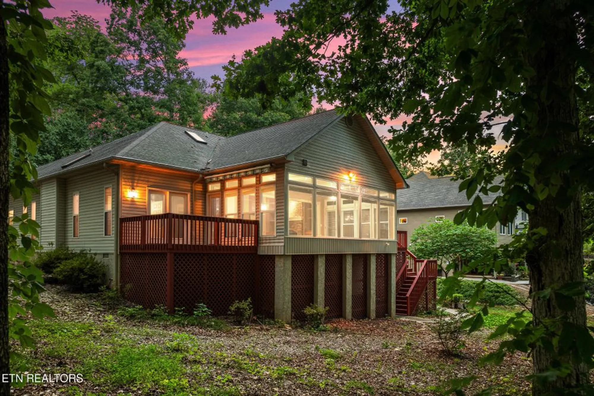 Property Slideshow image 40 of 58 | 123 inata cir, Loudon, TN, 37774