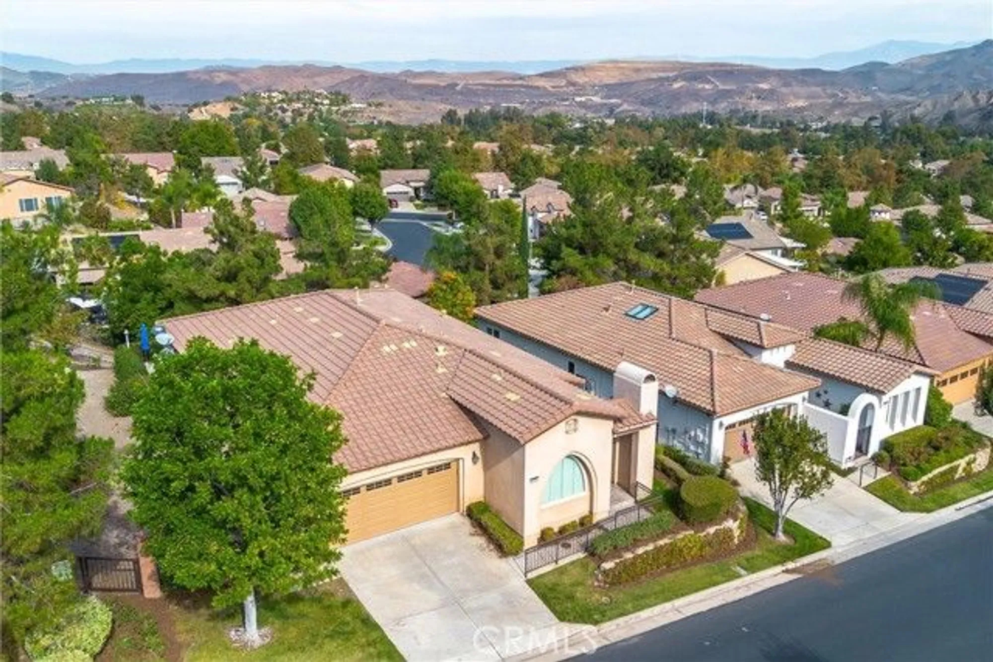 Property Slideshow image 4 of 46 | 9196 pioneer ln, Corona, CA, 92883