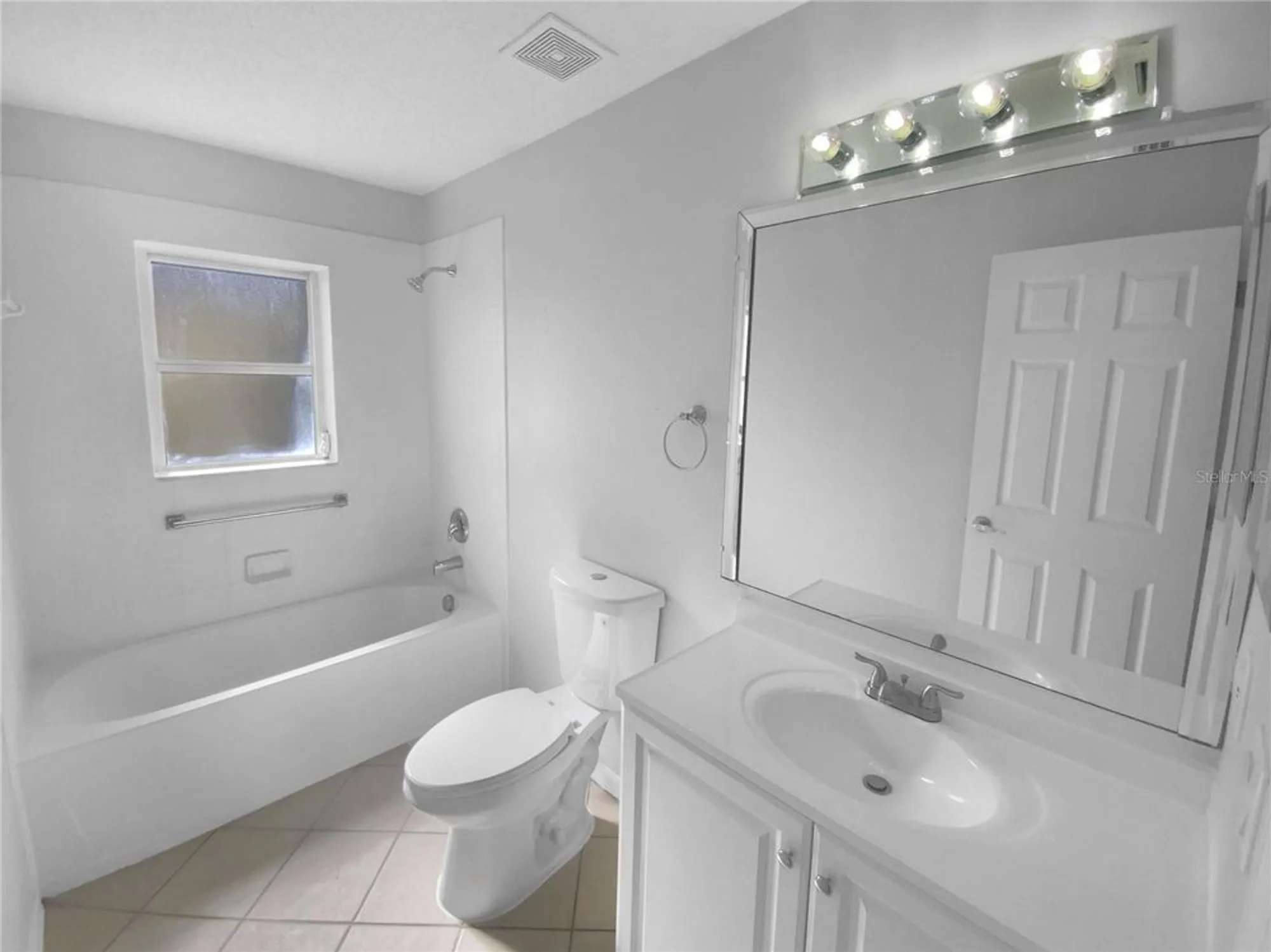 Property Slideshow image 22 of 31 | 18535 hidden pines way, Hudson, FL, 34667