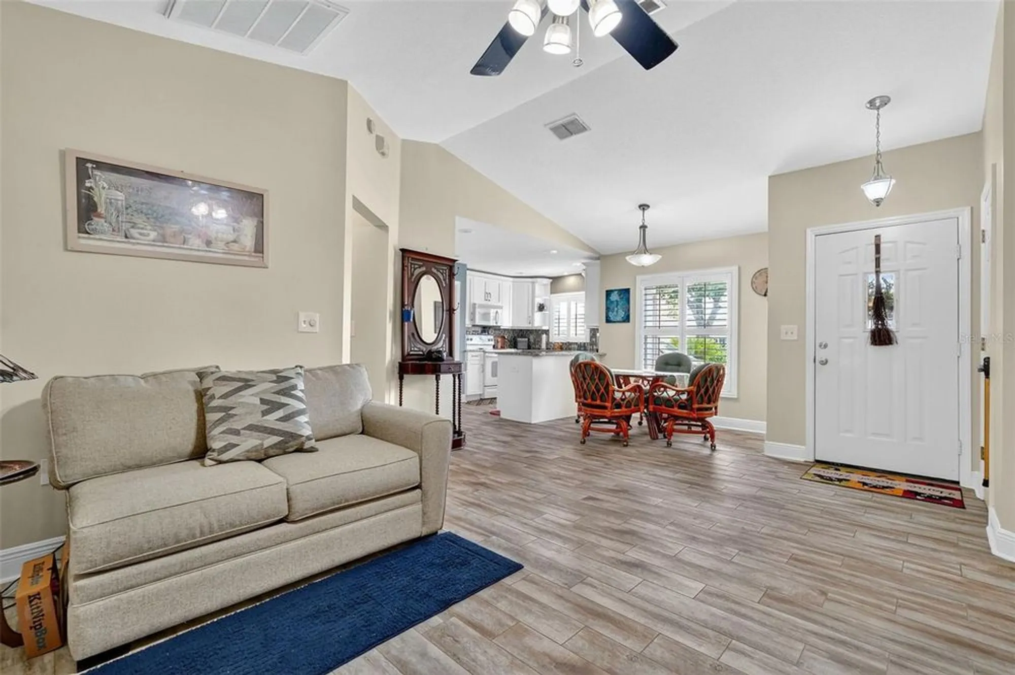 Property Slideshow image 34 of 55 | 29307 schinnecock hills ln, San Antonio, FL, 33576