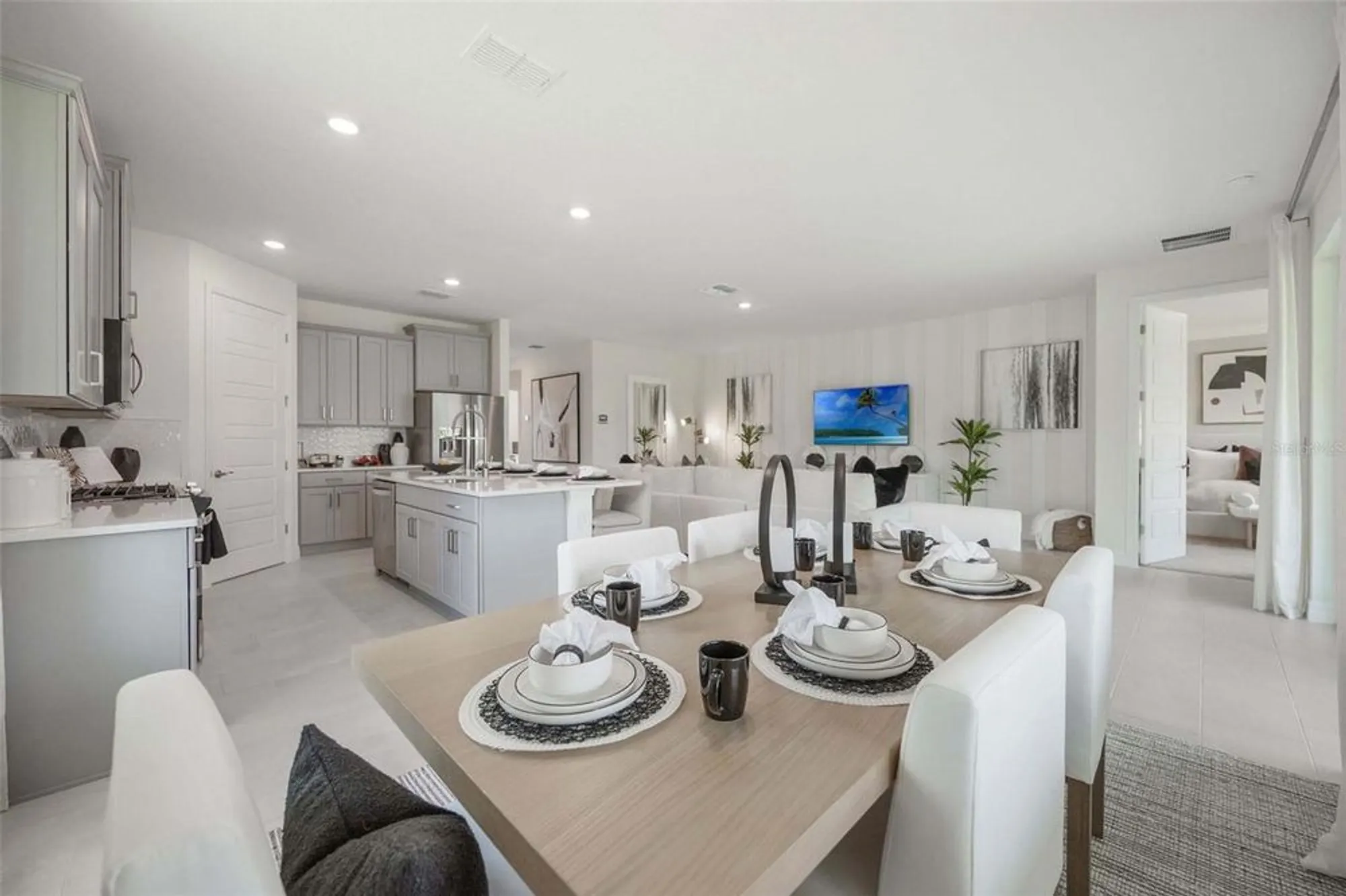 Property Slideshow image 13 of 36 | 3972 kennebunk loop, Mount Dora, FL, 32757