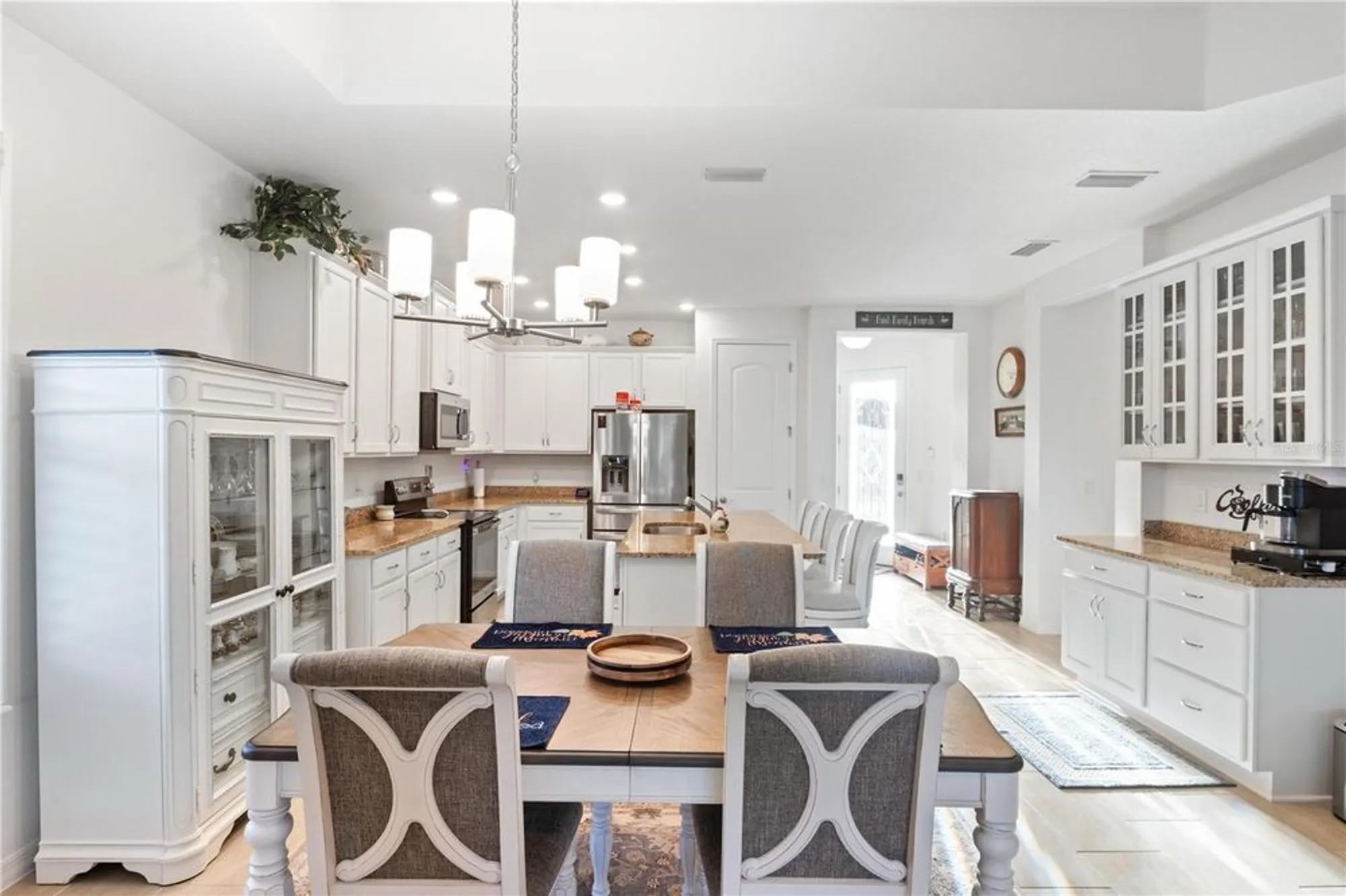 Property Slideshow image 4 of 34 | 99 huntington pl, Ormond Beach, FL, 32174