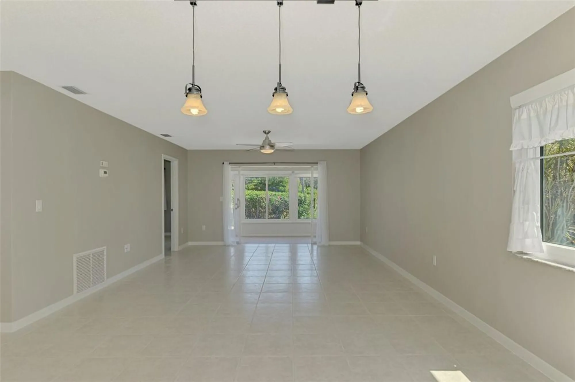 Property Slideshow image 17 of 71 | 501 sloop way, Nokomis, FL, 34275