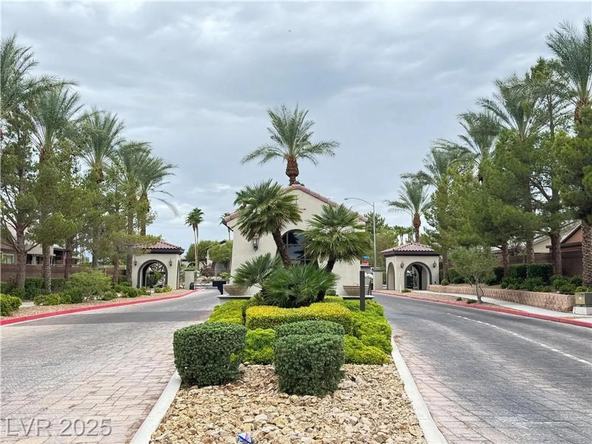 Property Slideshow image 33 of 64 | 5913 saratoga reserve st, North Las Vegas, NV, 89081