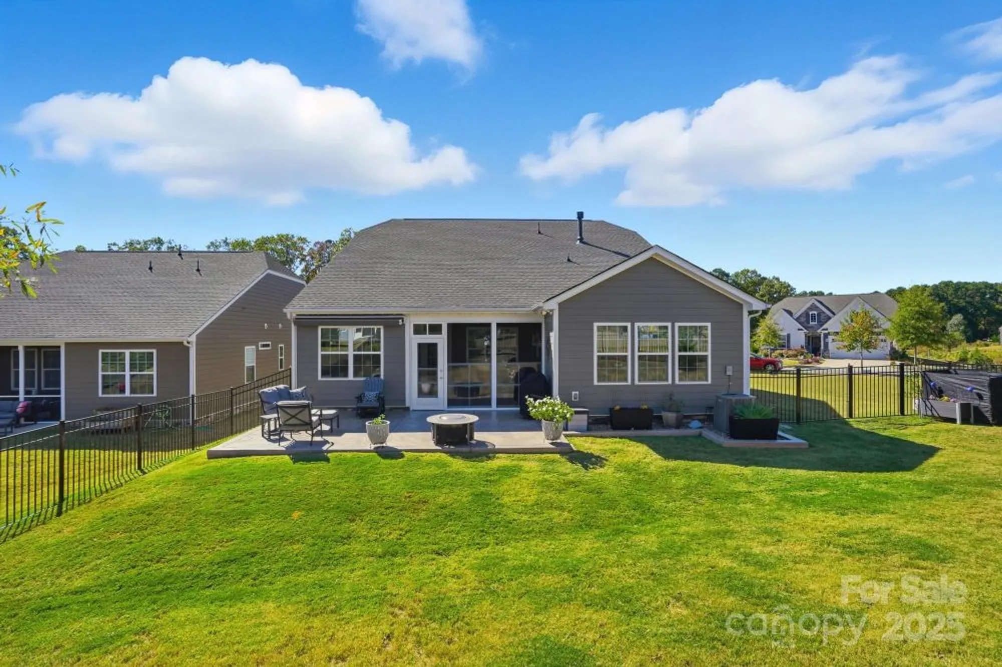 Property Slideshow image 27 of 47 | 3053 rosseau ln, Mount Holly, NC, 28120