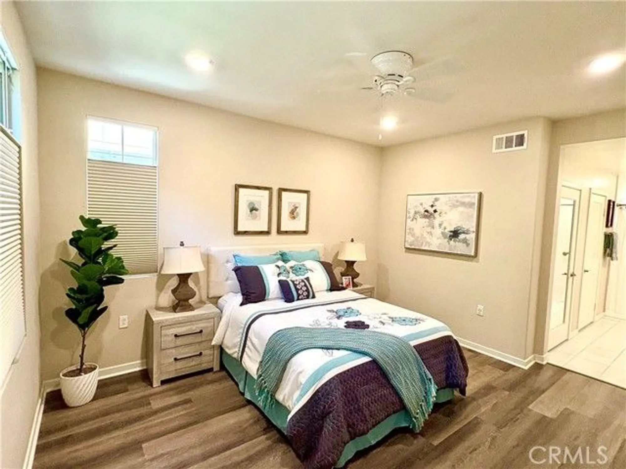 Property Slideshow image 6 of 34 | 253 carlow, Irvine, CA, 92618