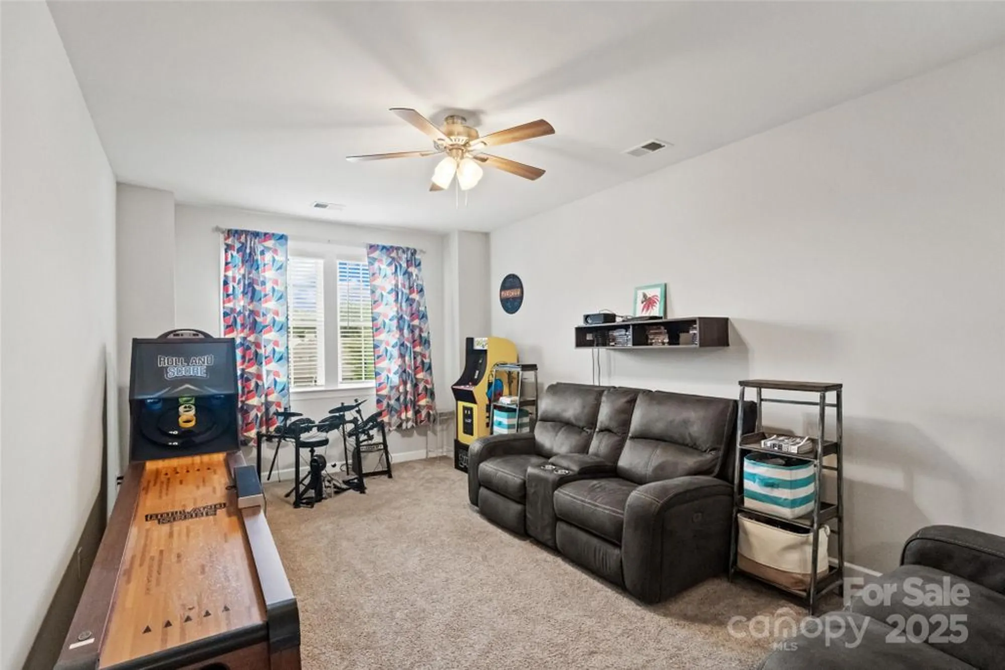Property Slideshow image 27 of 48 | 467 sandbar pt, Lake Wylie, SC, 29710