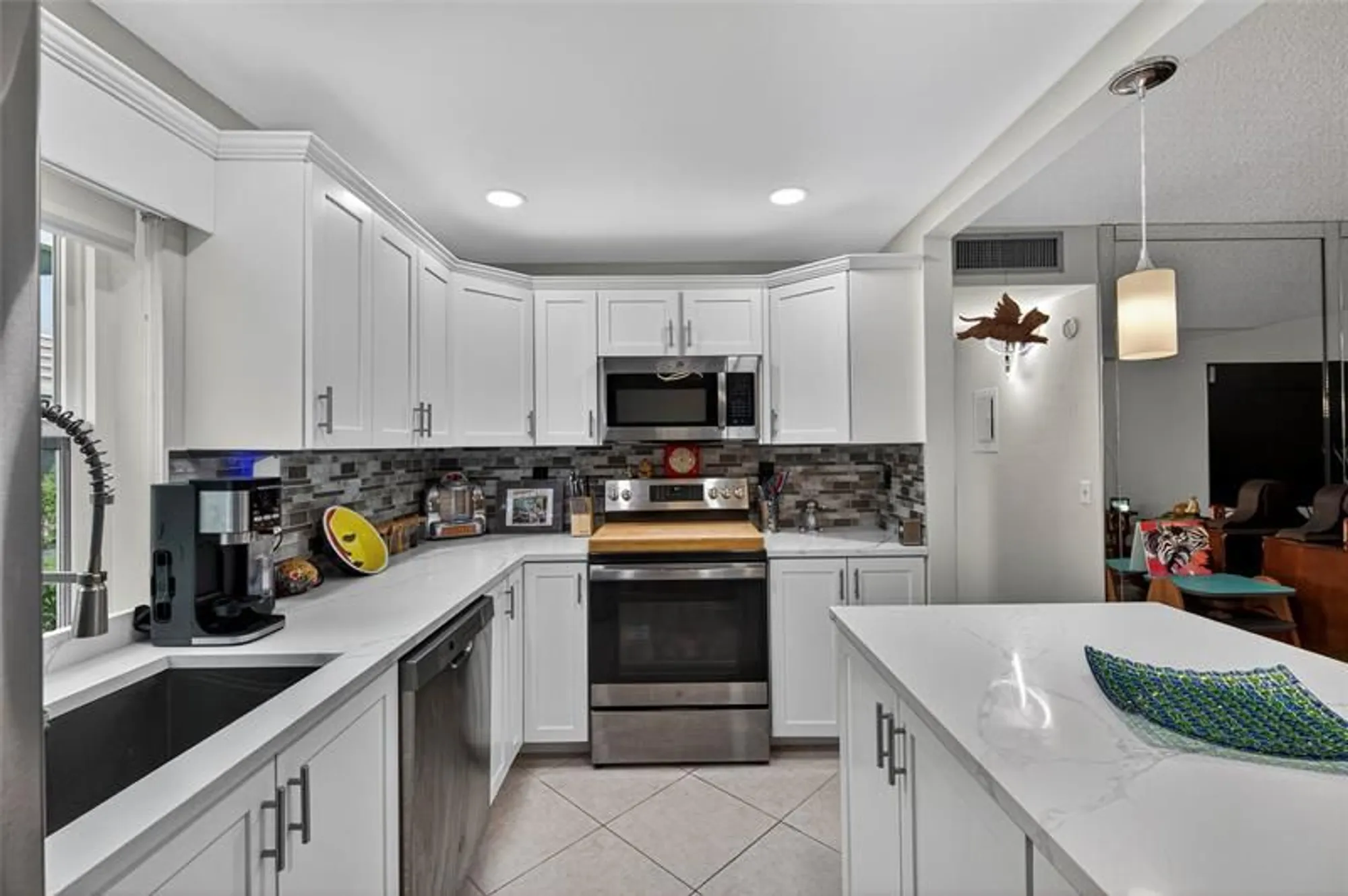 Property Slideshow image 20 of 37 | 293 normandy g, Delray Beach, FL, 33484