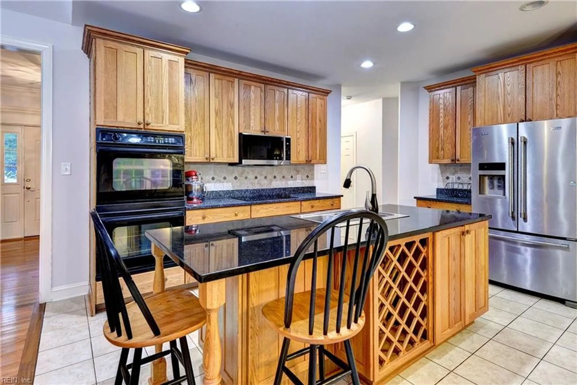 Property Slideshow image 8 of 47 | 108 aberdeen, Williamsburg, VA, 23188