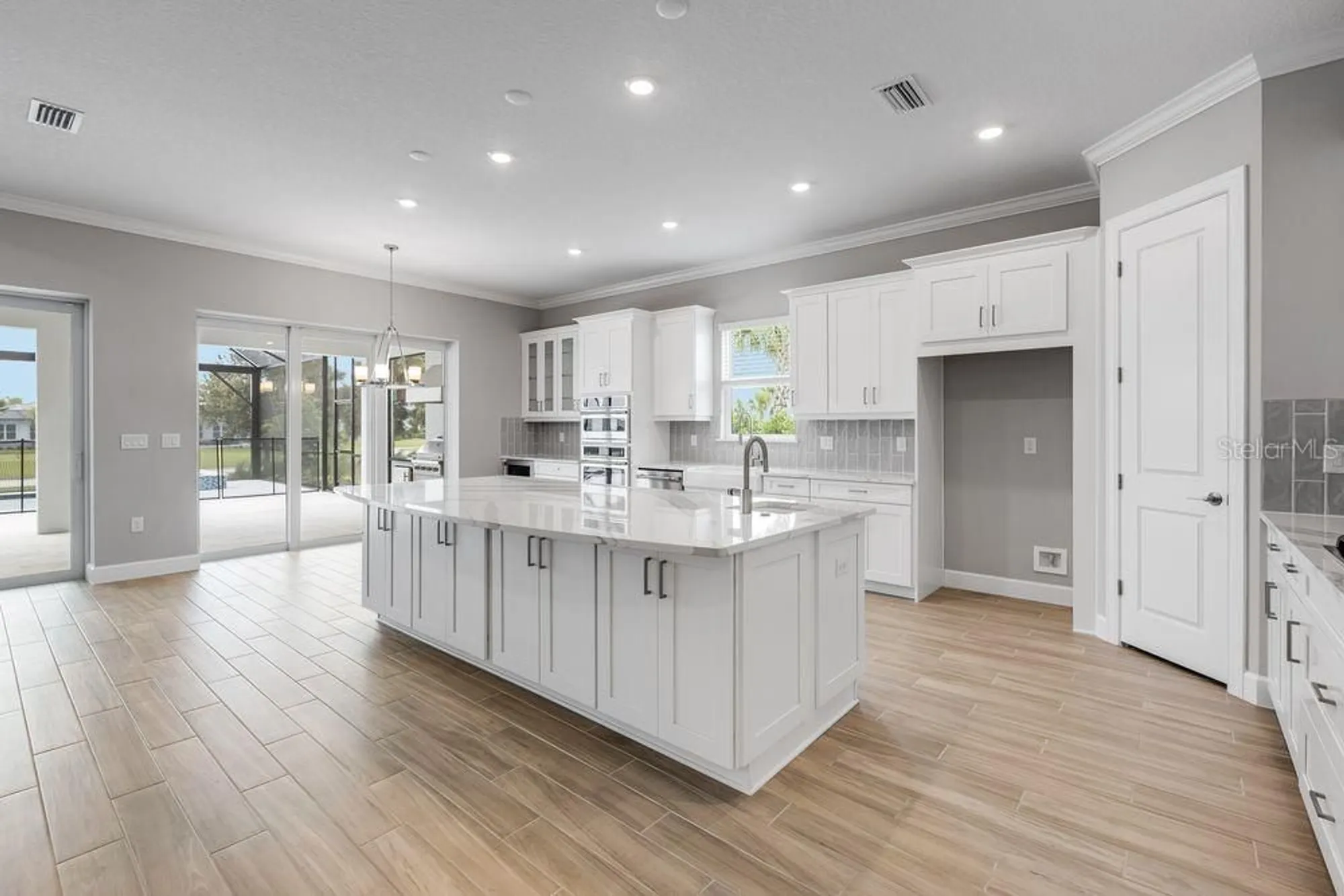 Property Slideshow image 8 of 67 | 15289 contenta loop, Bradenton, FL, 34211