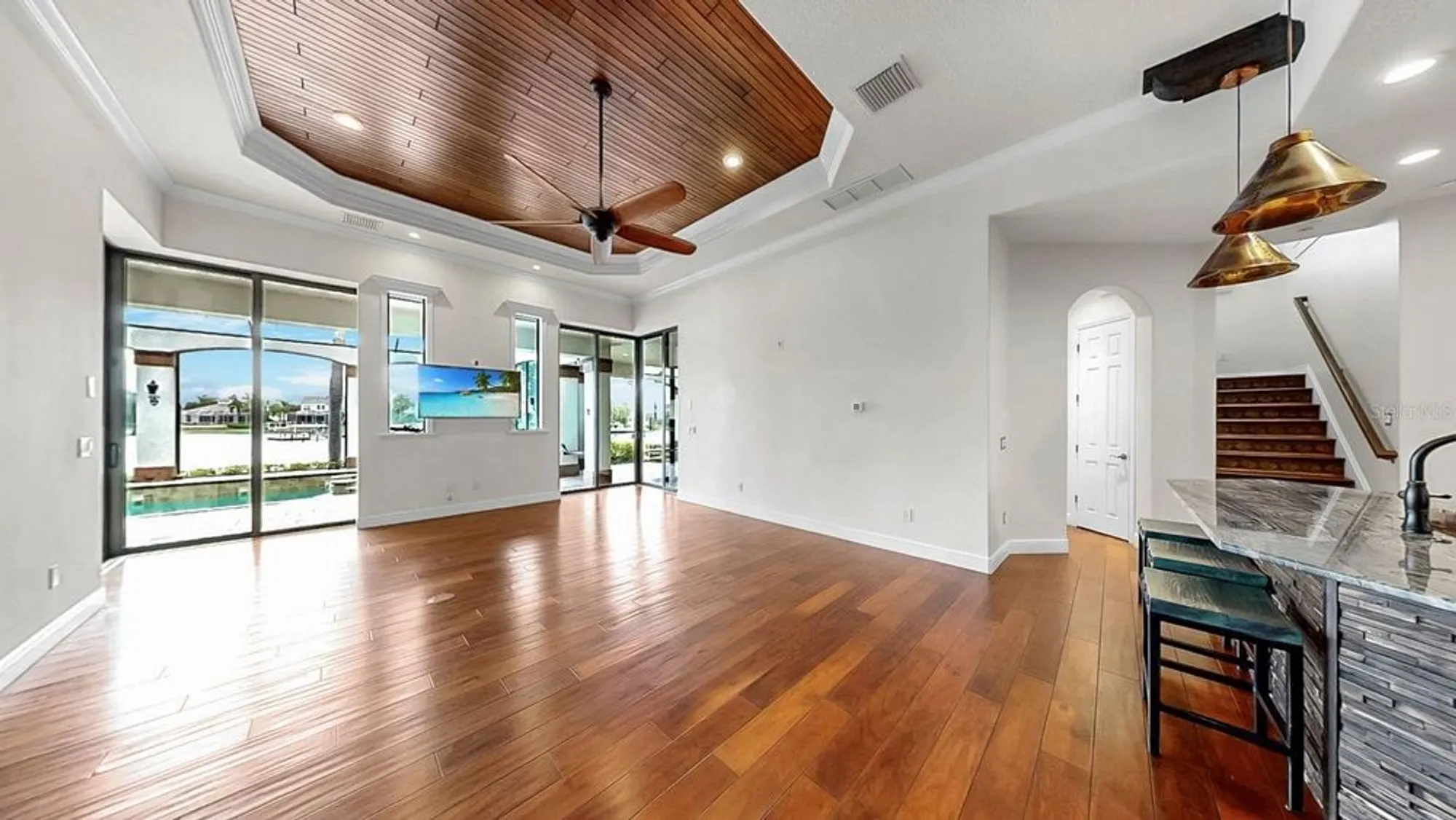 Property Slideshow image 13 of 82 | 5417 tybee island dr, Apollo Beach, FL, 33572