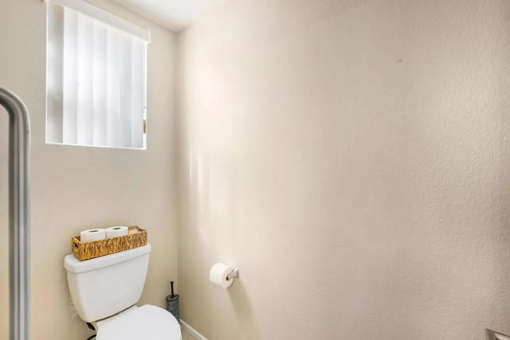 Property Slideshow image 16 of 37 | 80193 royal birkdale dr, Indio, CA, 92201