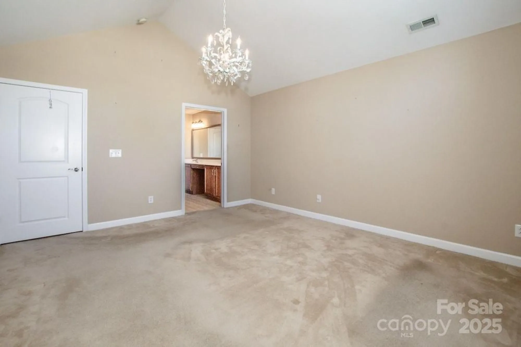 Property Slideshow image 17 of 25 | 4733 polo gate blvd, Charlotte, NC, 28216