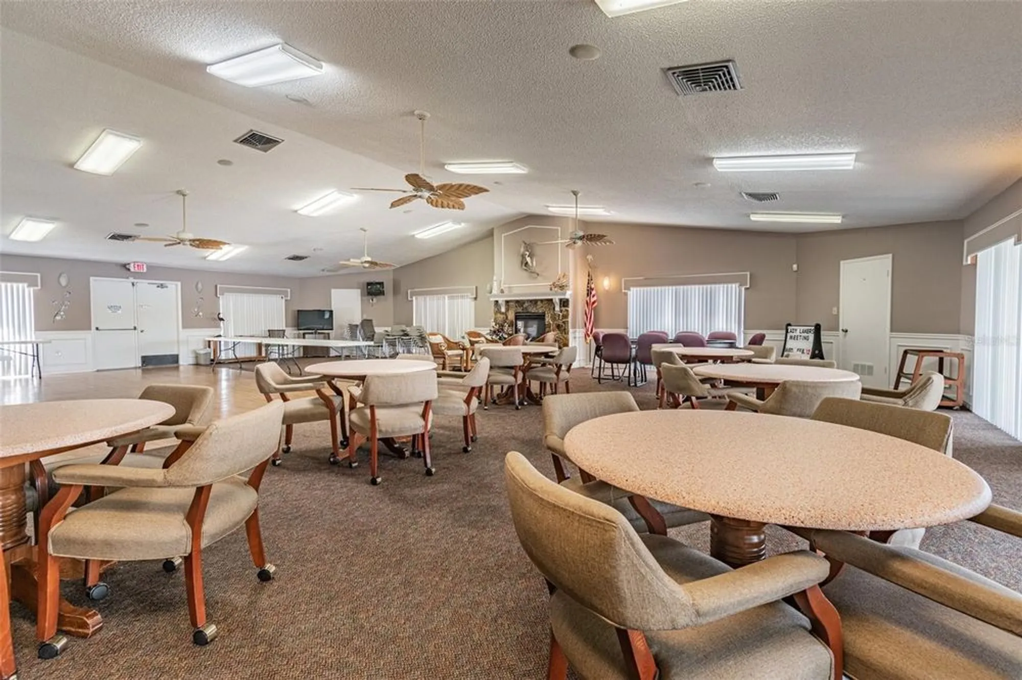 Property Slideshow image 36 of 46 | 4028 davit dr # 4028, New Port Richey, FL, 34652