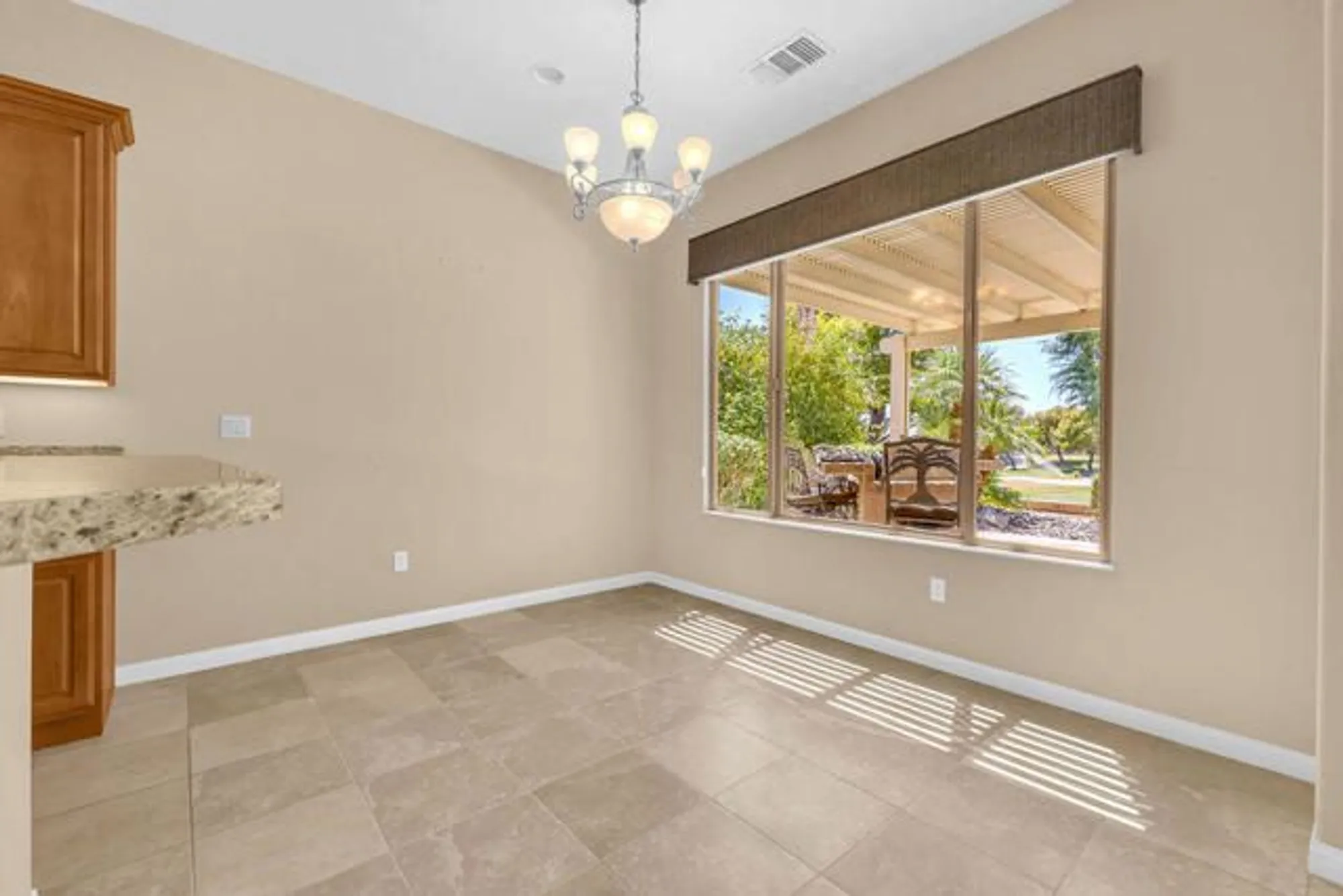 Property Slideshow image 16 of 47 | 81183 avenida tres lagunas, Indio, CA, 92203