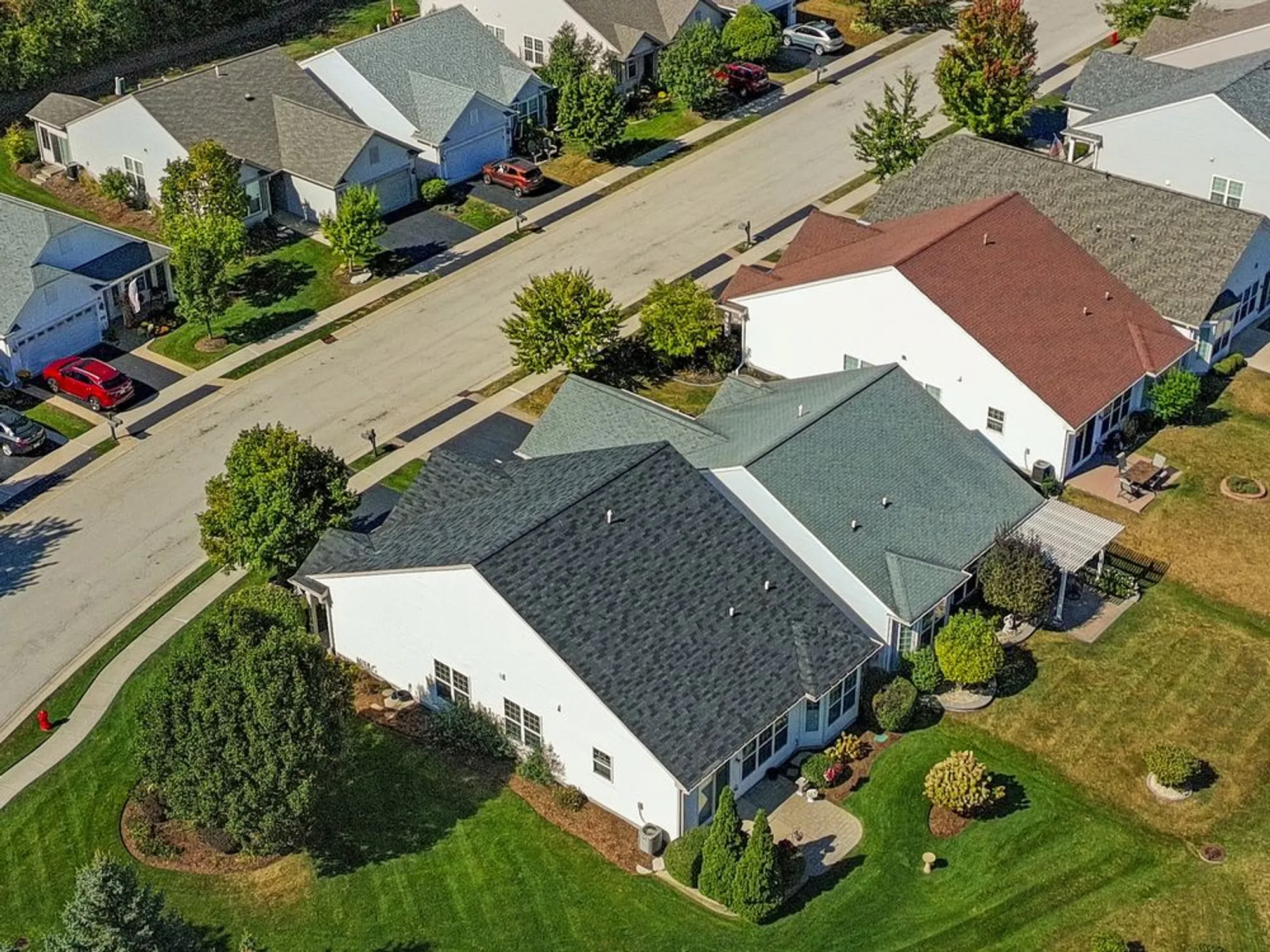 Property Slideshow image 26 of 29 | 12774 holbrook dr, Huntley, IL, 60142