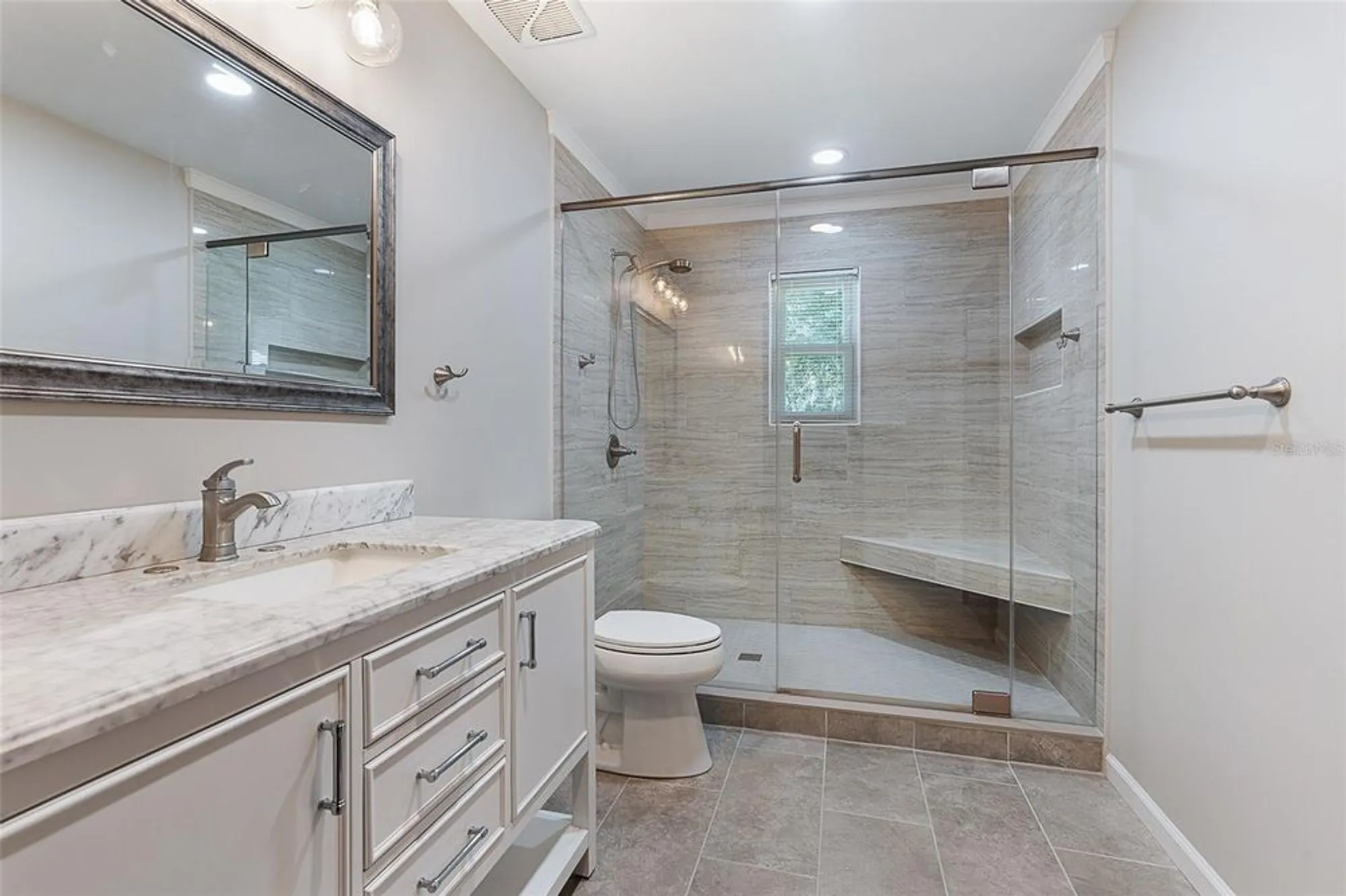 Property Slideshow image 30 of 48 | 521 pelican bay dr, Daytona Beach, FL, 32119