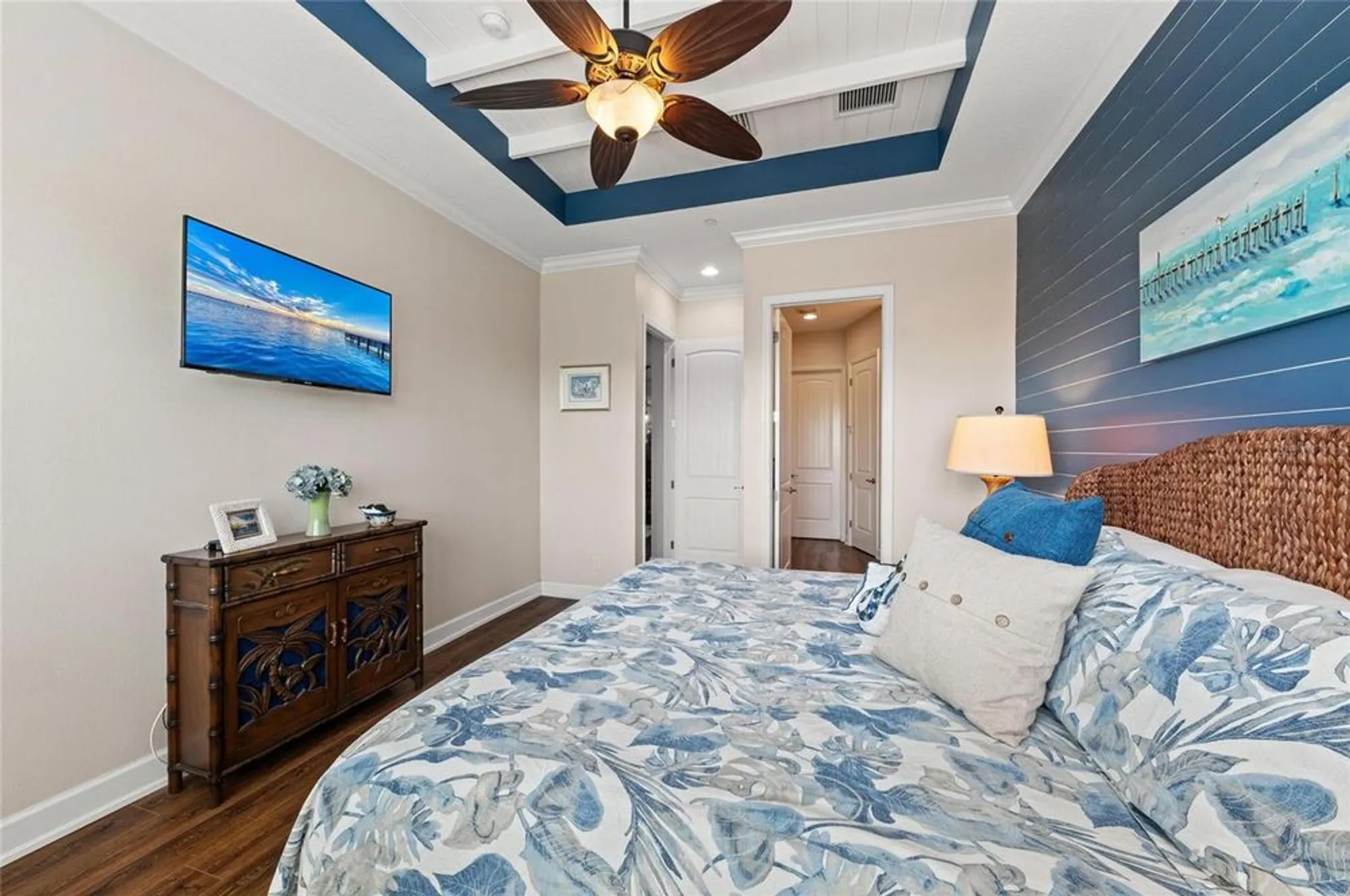 Property Slideshow image 30 of 99 | 241 sapphire lake dr 201, Bradenton, FL, 34209