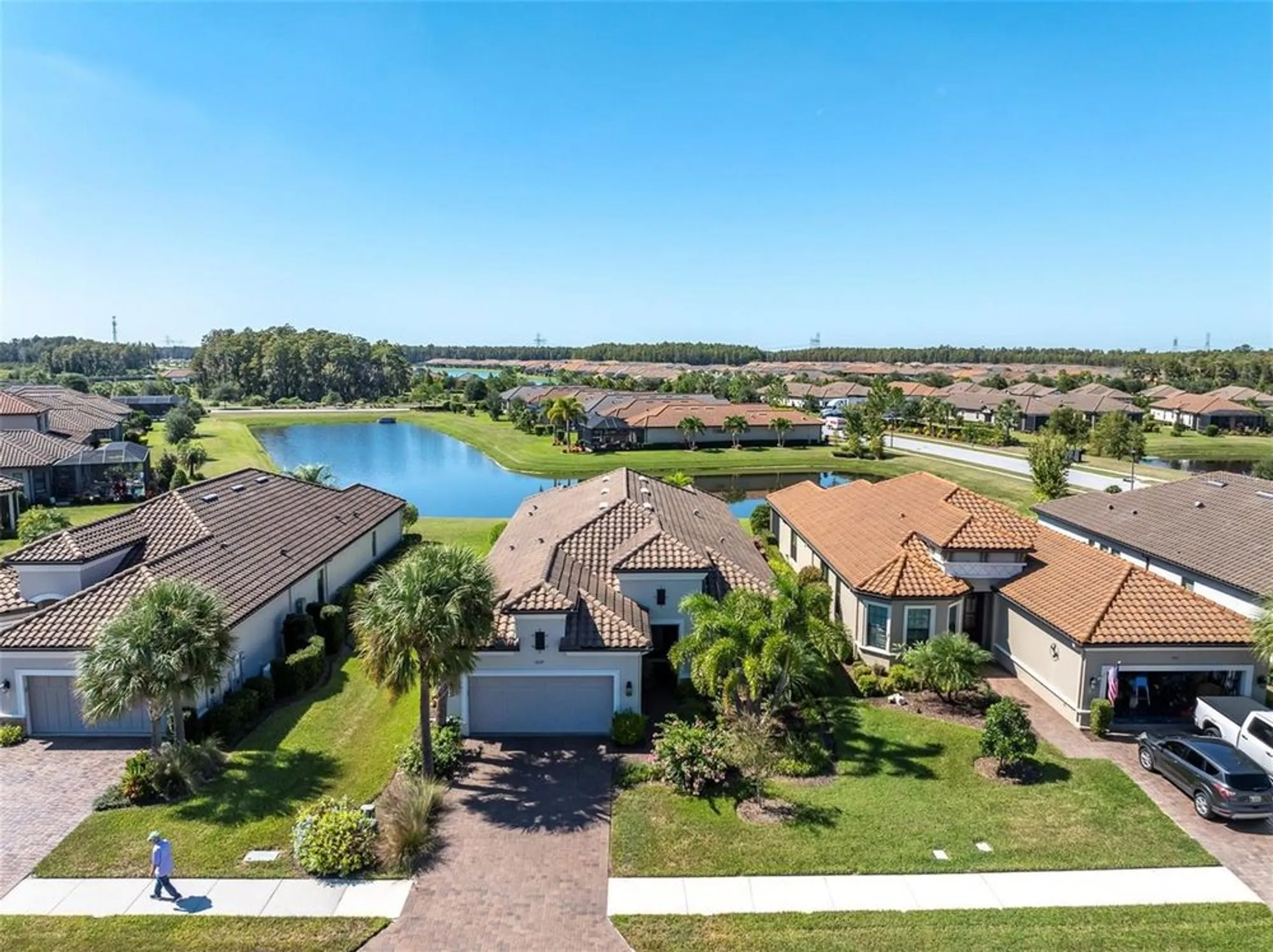 Property Slideshow image 1 of 64 | 3239 forsythia dr, Odessa, FL, 33556