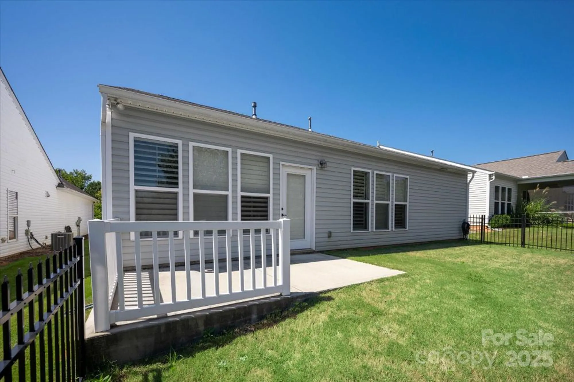 Property Slideshow image 25 of 28 | 3043 santee ct, Fort Mill, SC, 29707