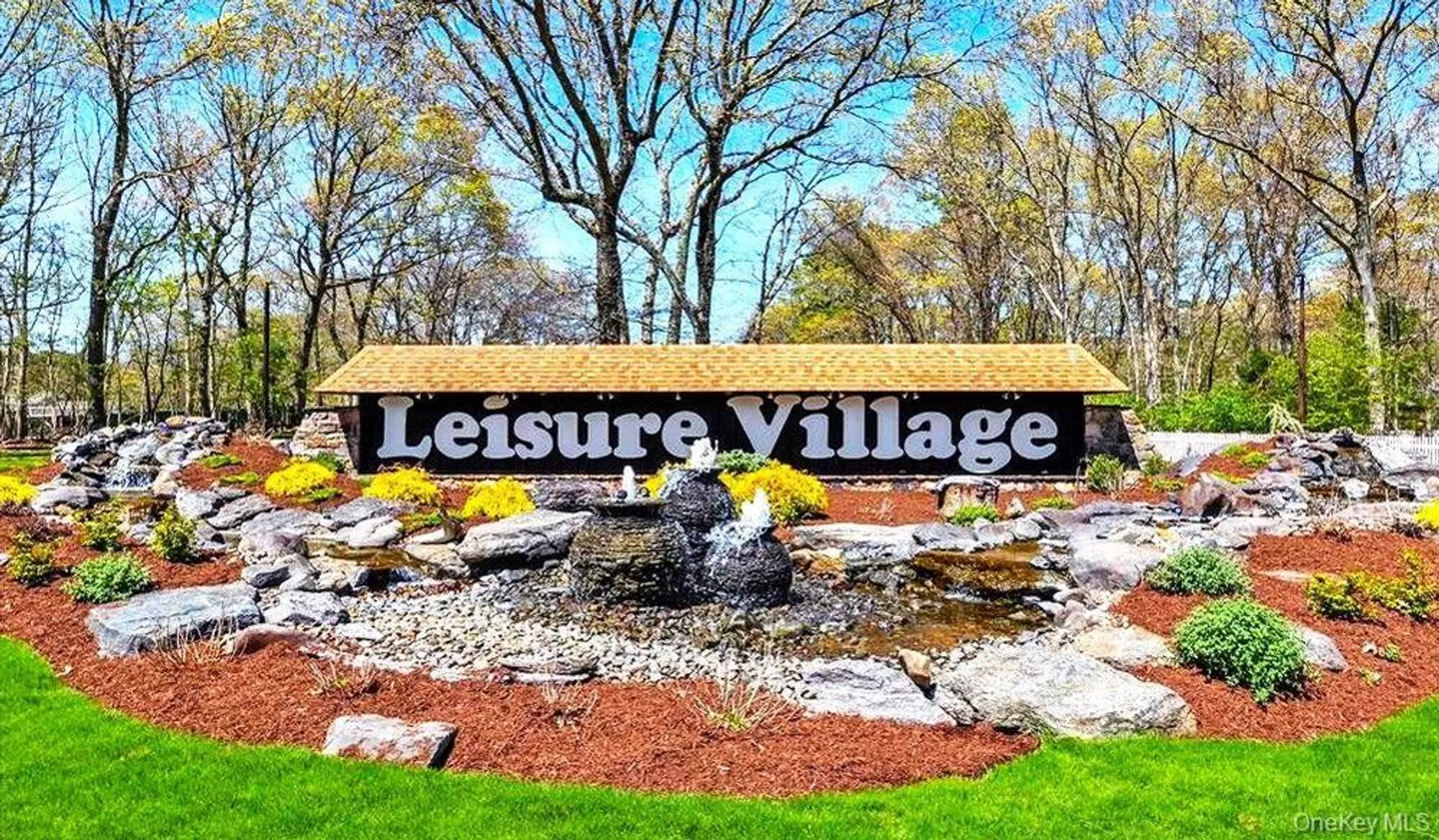 Property Slideshow image 6 of 21 | 259 newcastle ct e, Ridge, NY, 11961