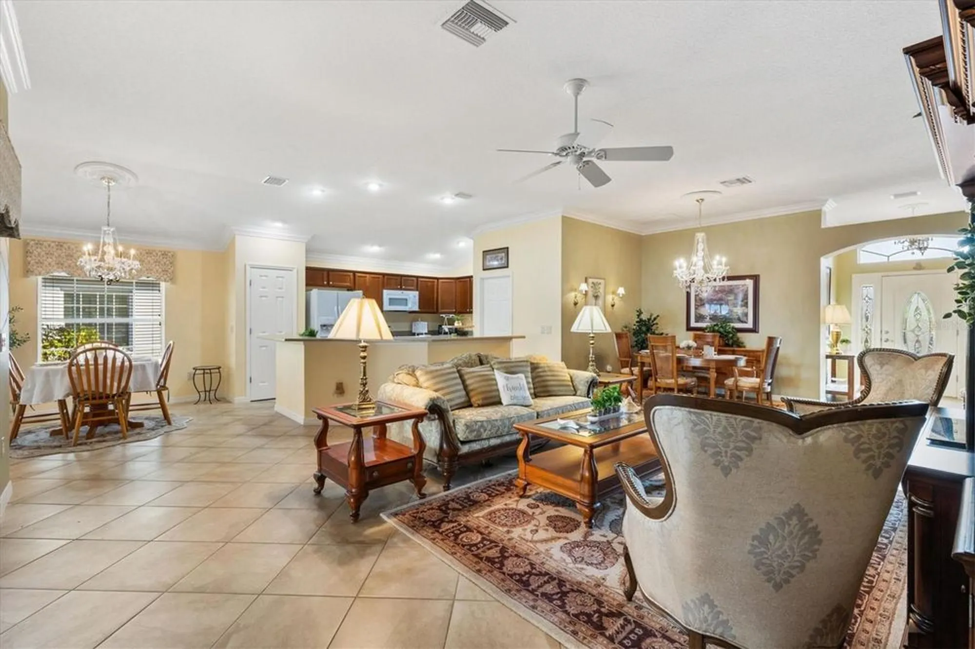 Property Slideshow image 9 of 35 | 933 folkstone way, The Villages, FL, 32162