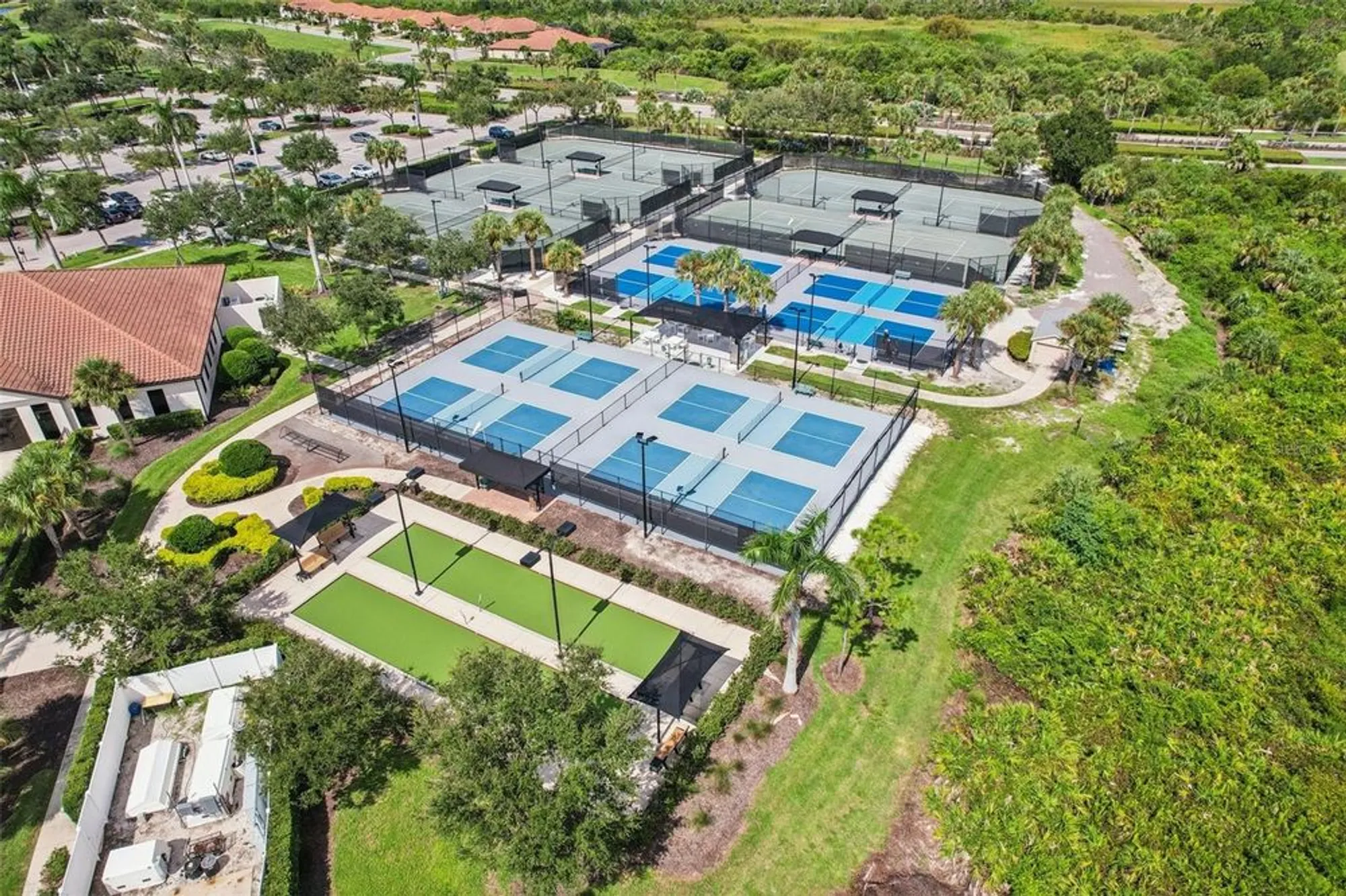 Property Slideshow image 54 of 68 | 24176 spartina dr, Venice, FL, 34293