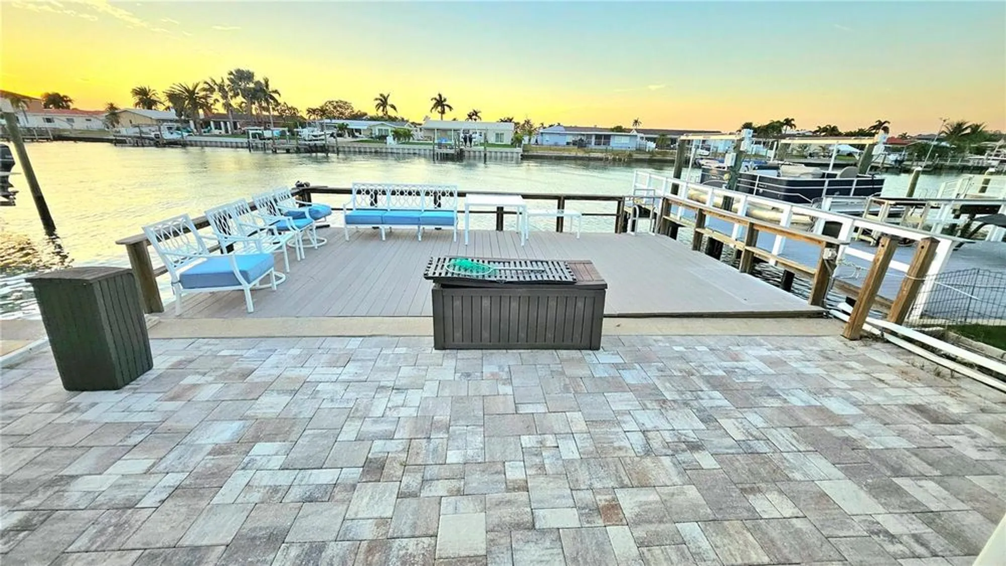 Property Slideshow image 34 of 43 | 517 boca ciega point blvd n, St Petersburg, FL, 33708