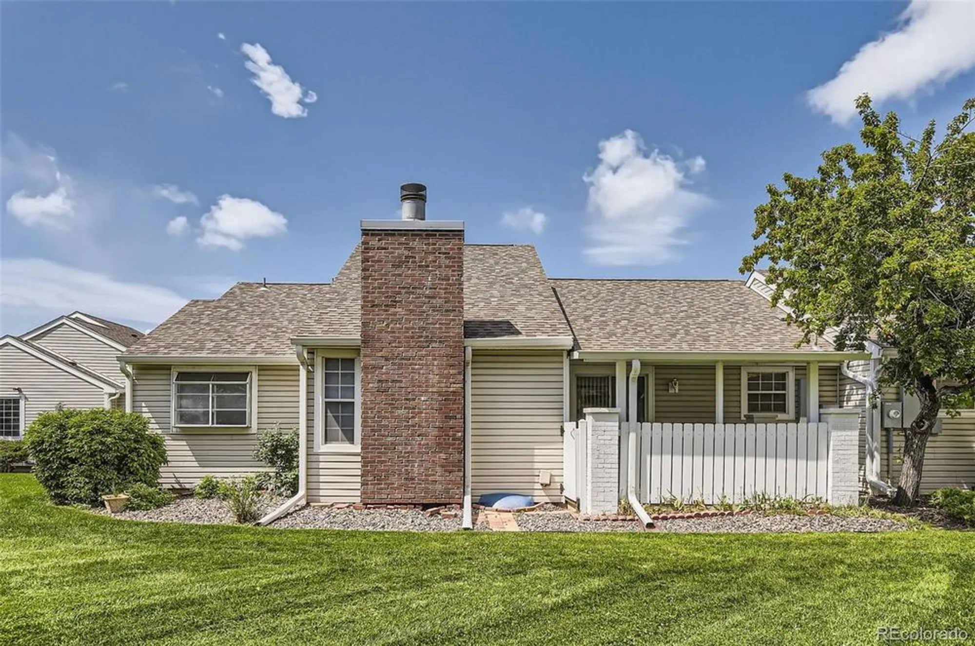 Property Slideshow image 21 of 27 | 13940 e linvale pl, Aurora, CO, 80014