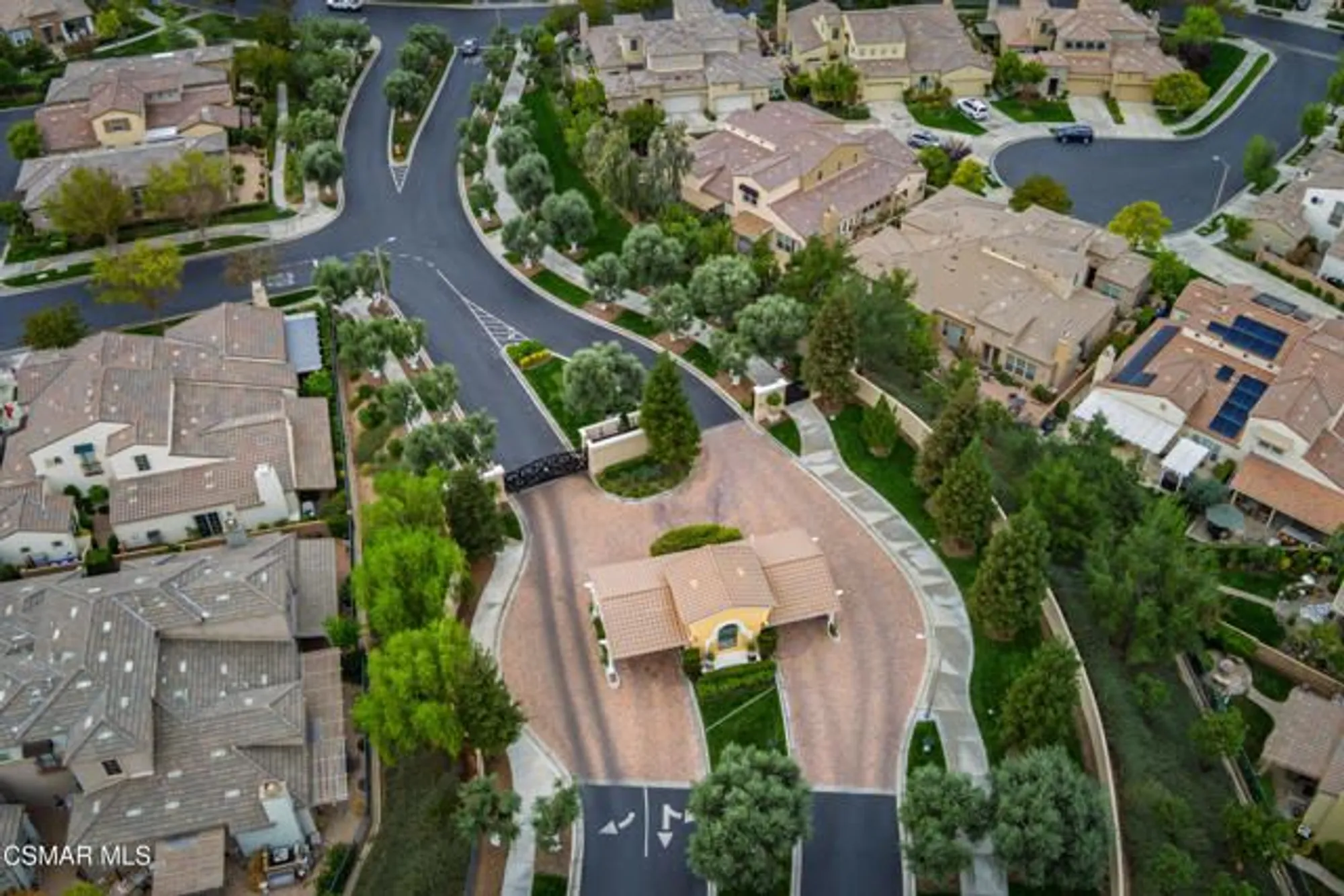 Property Slideshow image 44 of 51 | 23752 noble fir ct, Valencia, CA, 91354