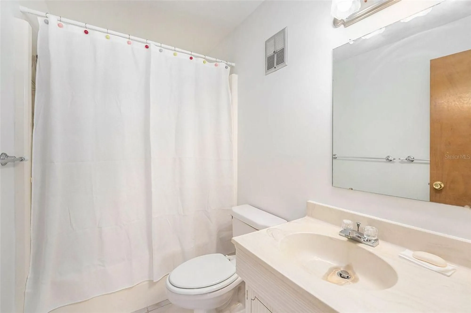 Property Slideshow image 24 of 37 | 5623 80th st n unit 211, St Petersburg, FL, 33709