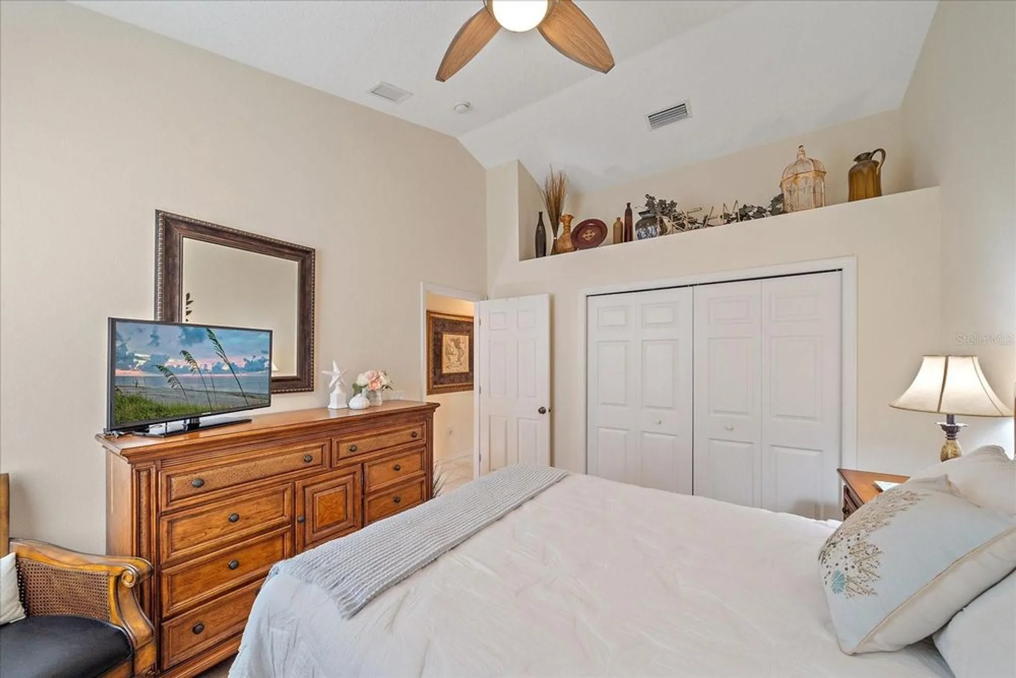 Property Slideshow image 21 of 43 | 6540 tailfeather way, Bradenton, FL, 34203