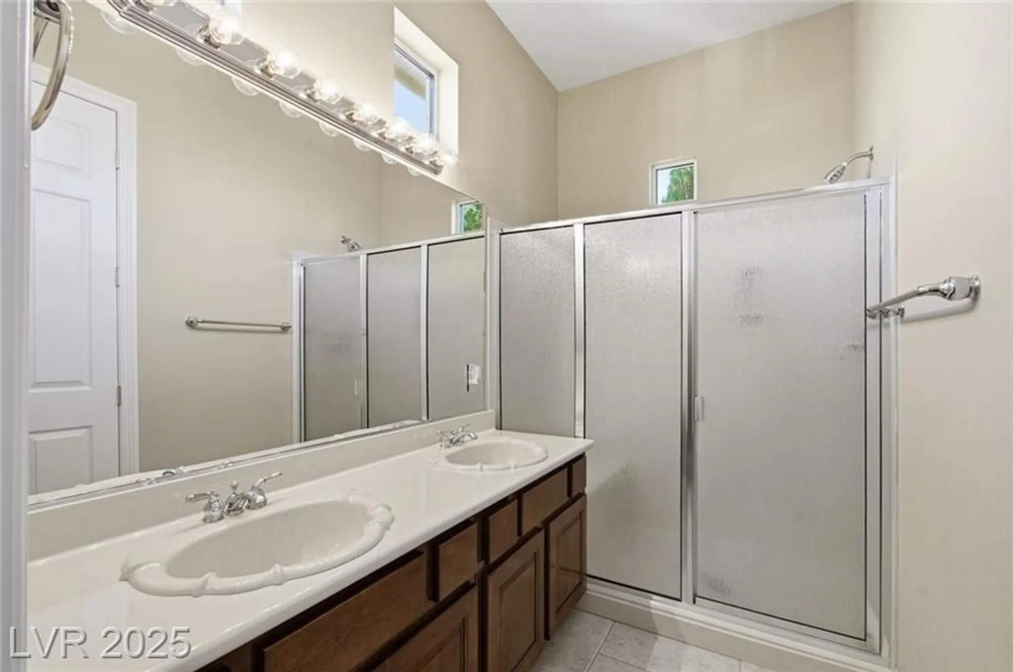Property Slideshow image 49 of 84 | 10286 rio de thule ln, Las Vegas, NV, 89135