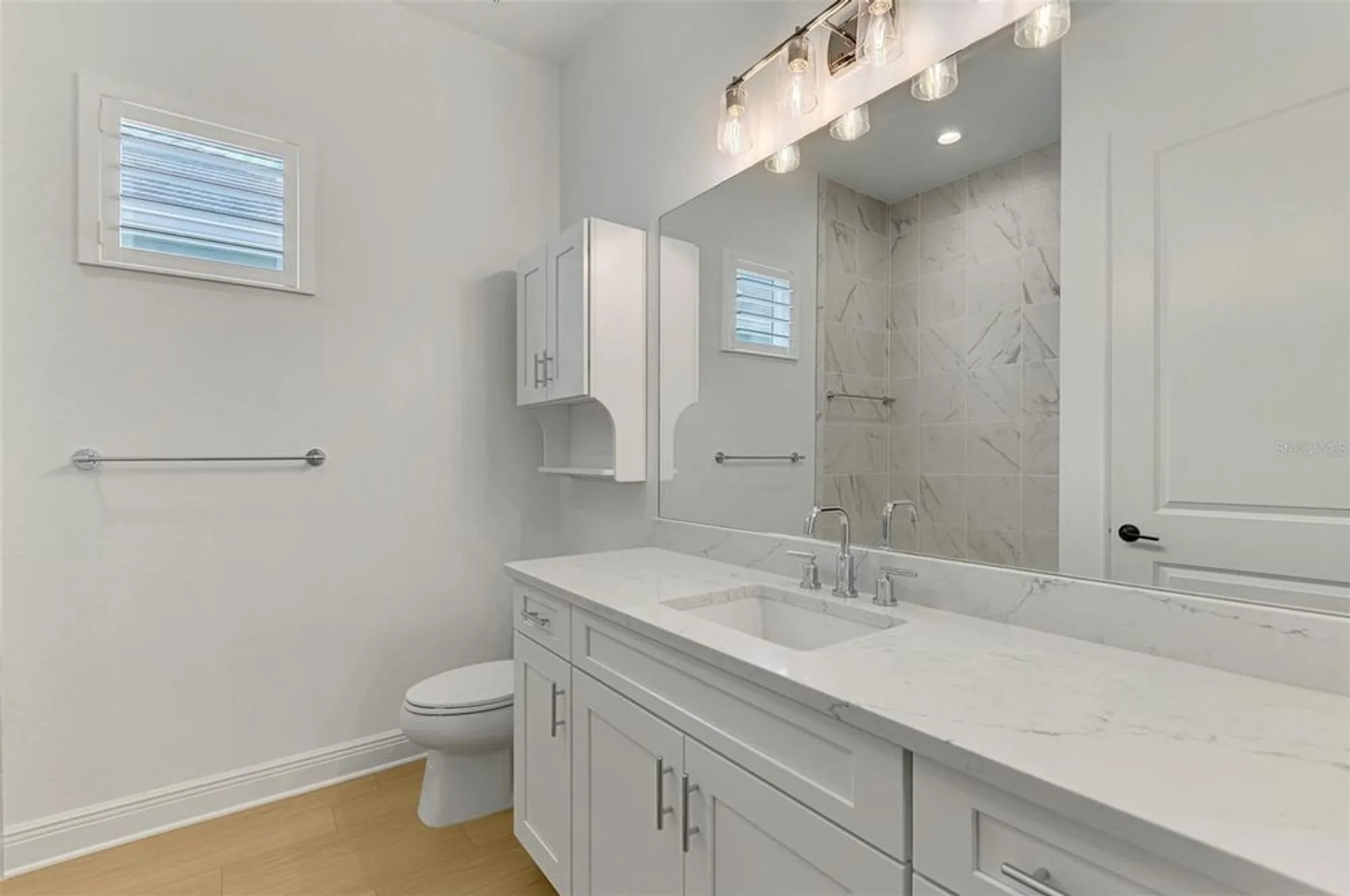 Property Slideshow image 48 of 92 | 21353 holmes cir, Venice, FL, 34293