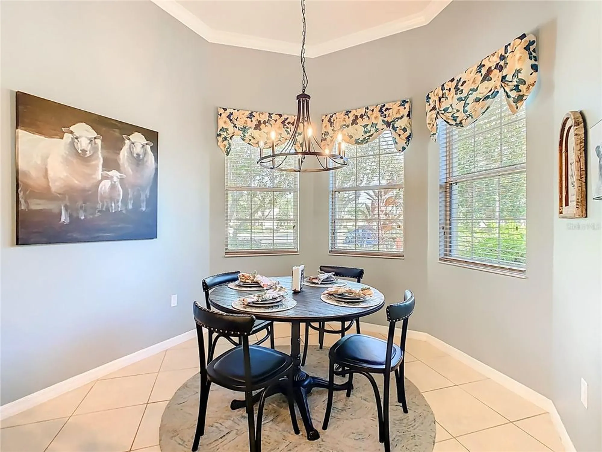 Property Slideshow image 18 of 76 | 680 portofino dr, Poinciana, FL, 34759