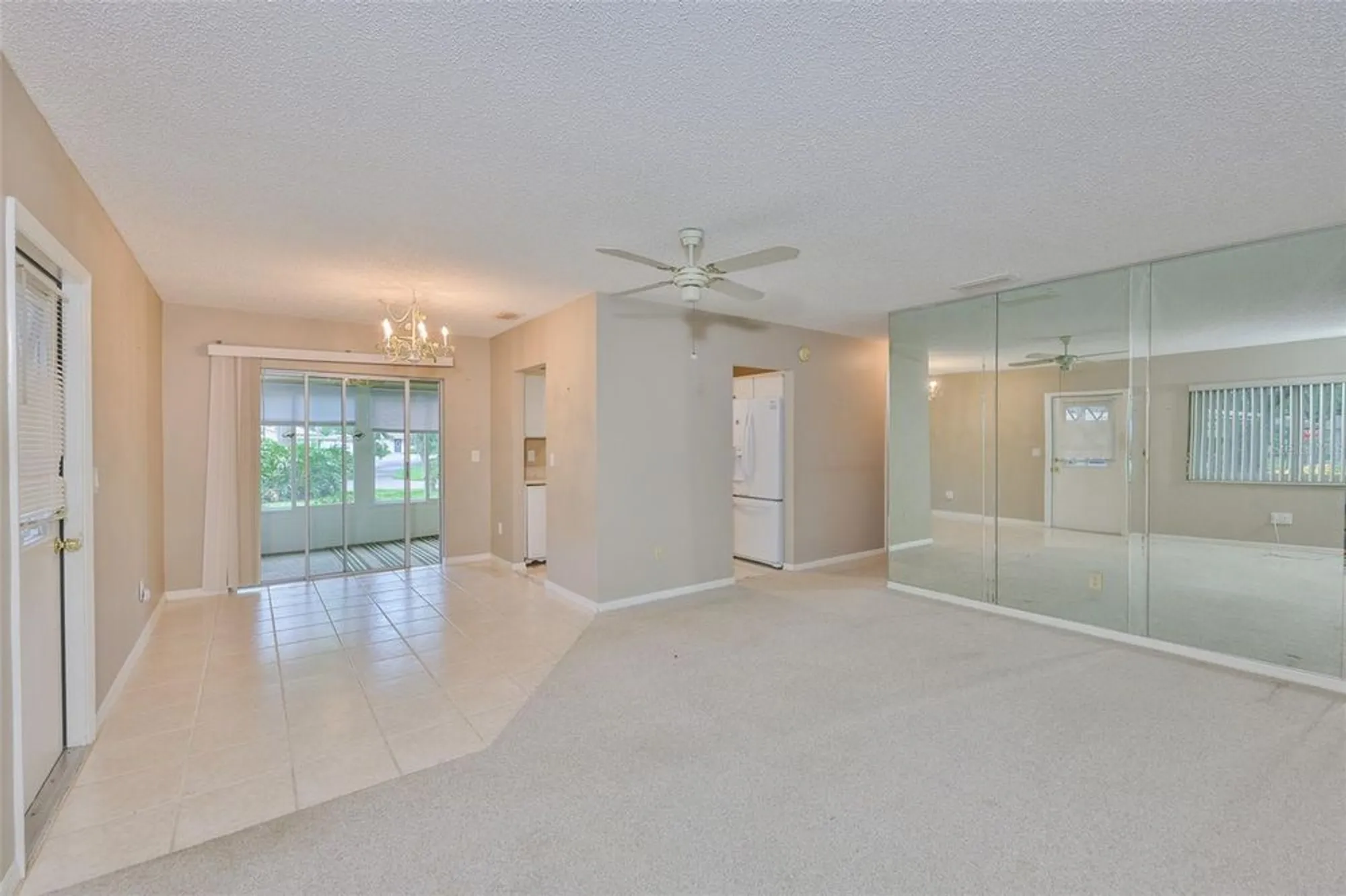 Property Slideshow image 6 of 36 | 2206 horsham pl, Sun City Center, FL, 33573