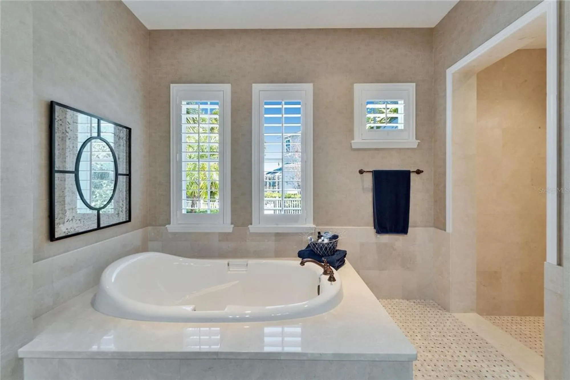 Property Slideshow image 62 of 99 | 5616 seagrass pl, Apollo Beach, FL, 33572