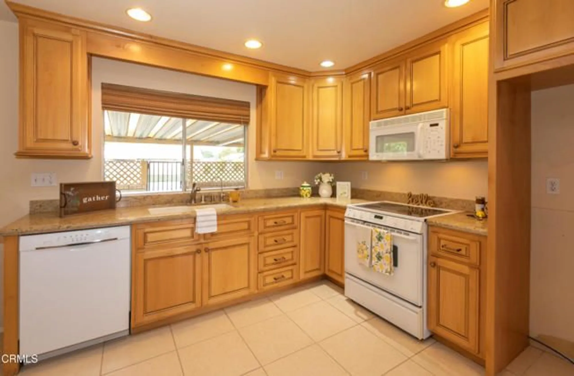 Property Slideshow image 29 of 49 | 24133 village 24, Camarillo, CA, 93012