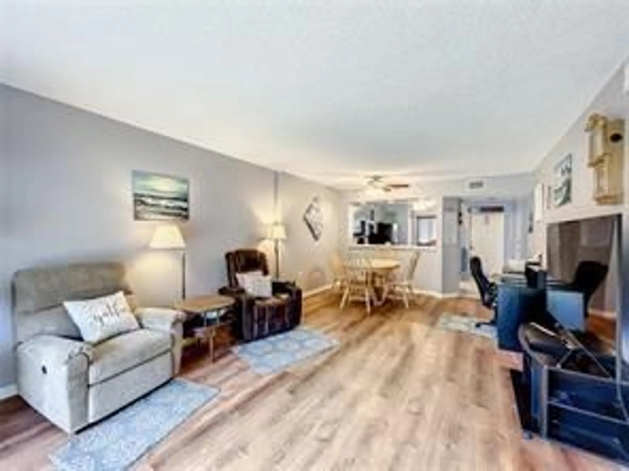 Property Slideshow image 14 of 33 | 9580 weldon cir k110, Tamarac, FL, 33321