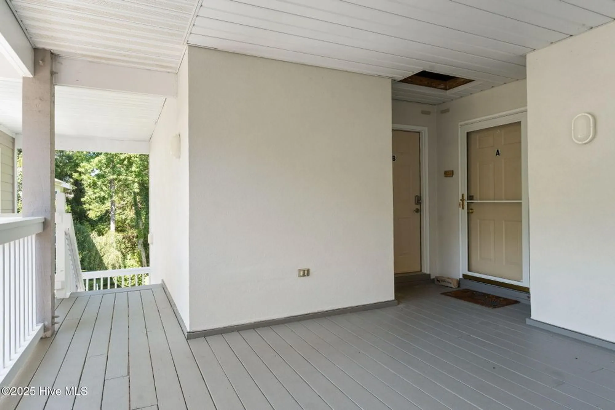 Property Slideshow image 4 of 90 | 3030 marsh winds cir 1005, Southport, NC, 28461