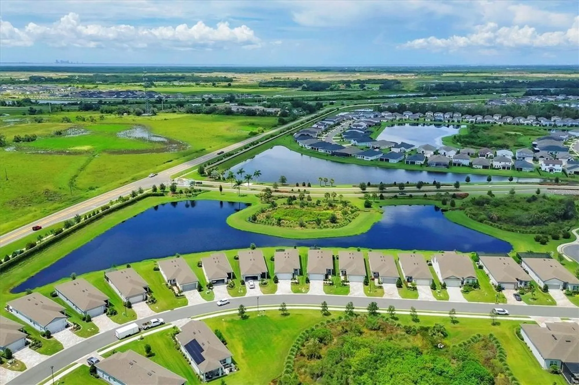 Property Slideshow image 31 of 48 | 10434 spring tide way, Parrish, FL, 34219