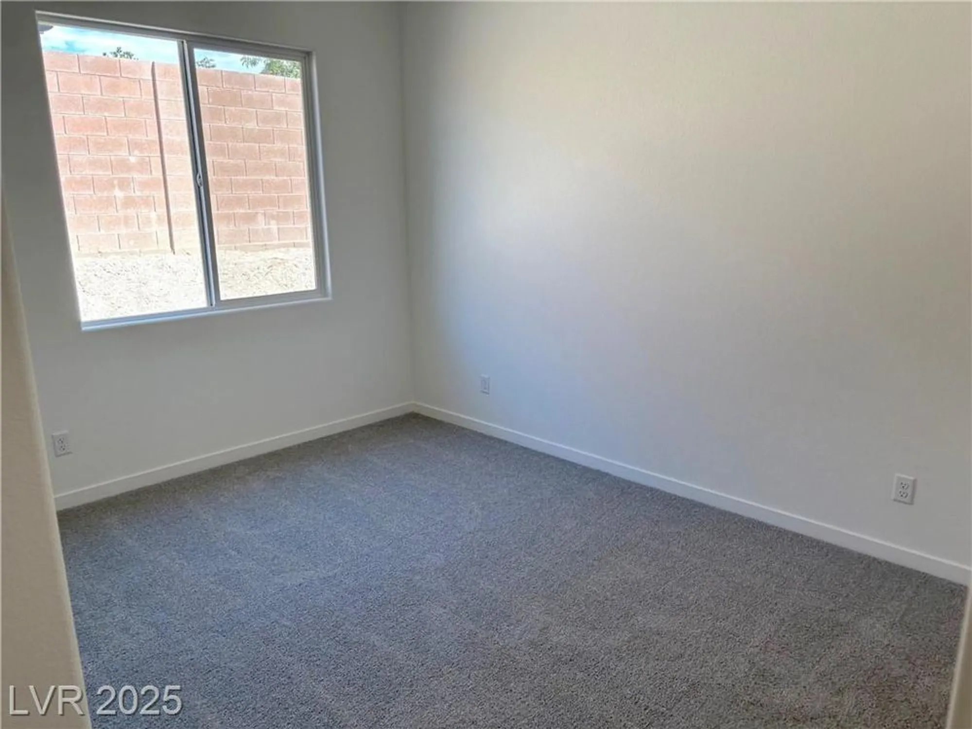 Property Slideshow image 7 of 30 | 4324 angel falls ct, Pahrump, NV, 89061