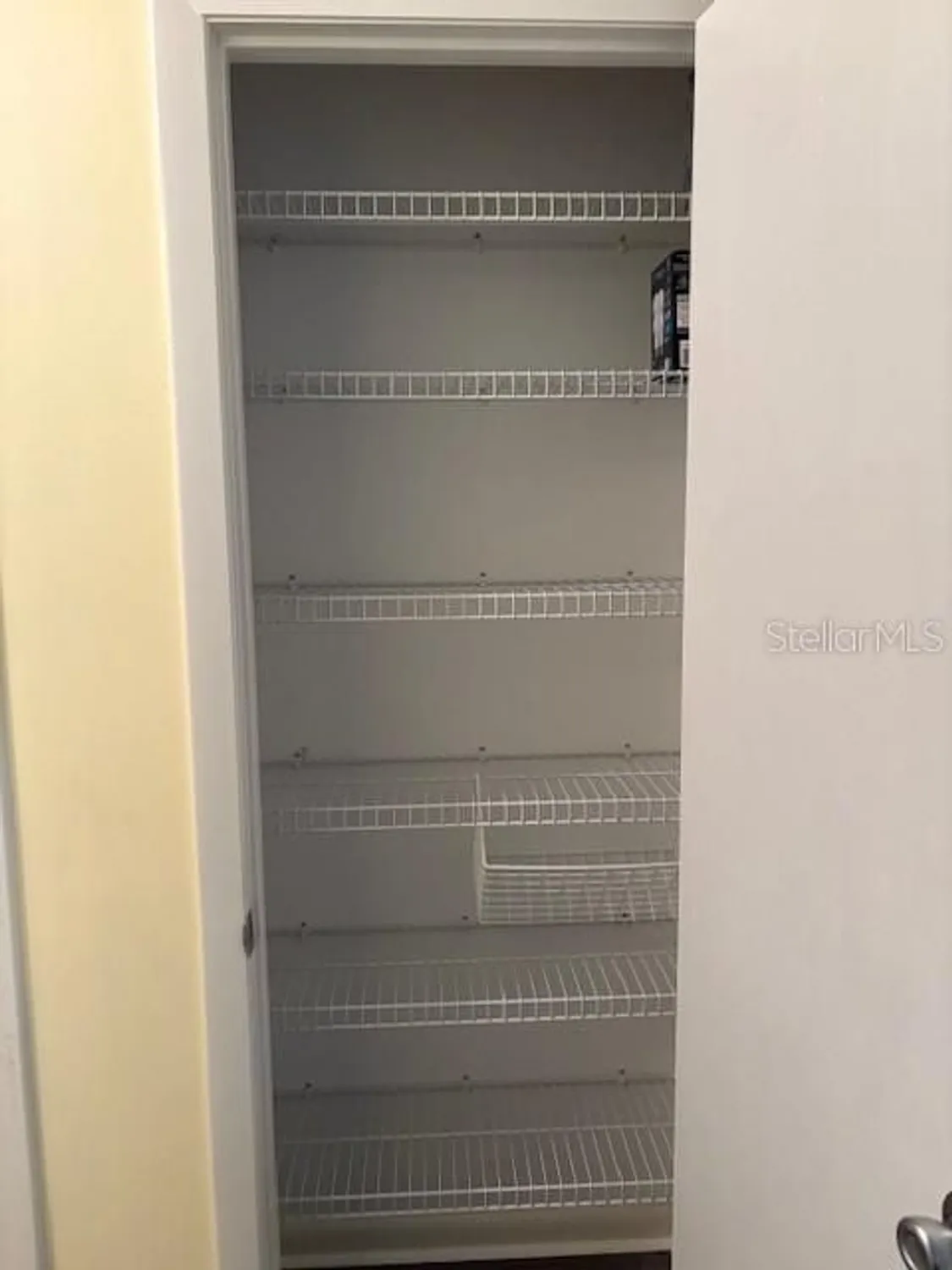 Property Slideshow image 14 of 40 | 8575 sw 90th ln b, Ocala, FL, 34481