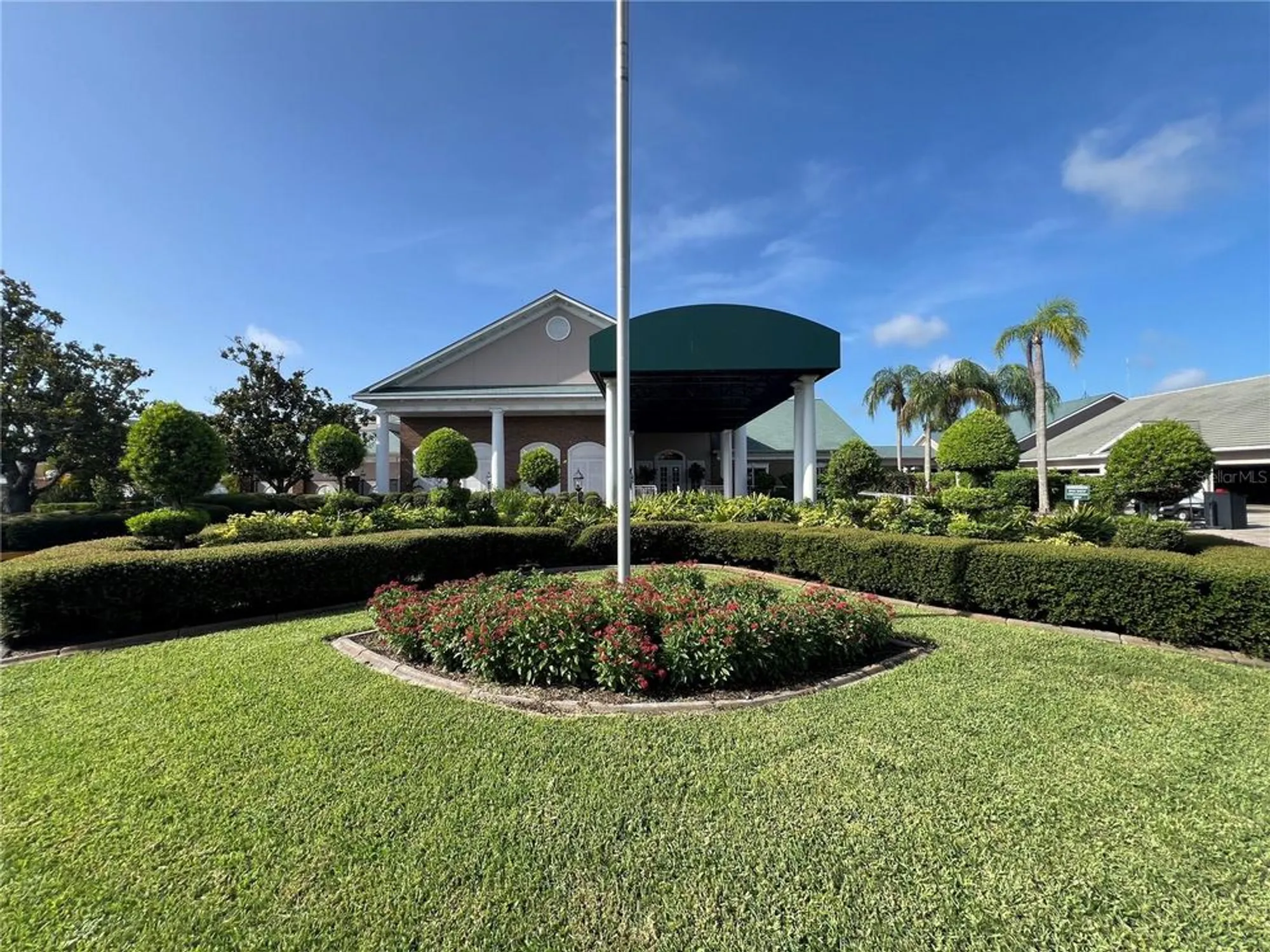 Property Slideshow image 43 of 76 | 6713 stone river rd 205, Bradenton, FL, 34203