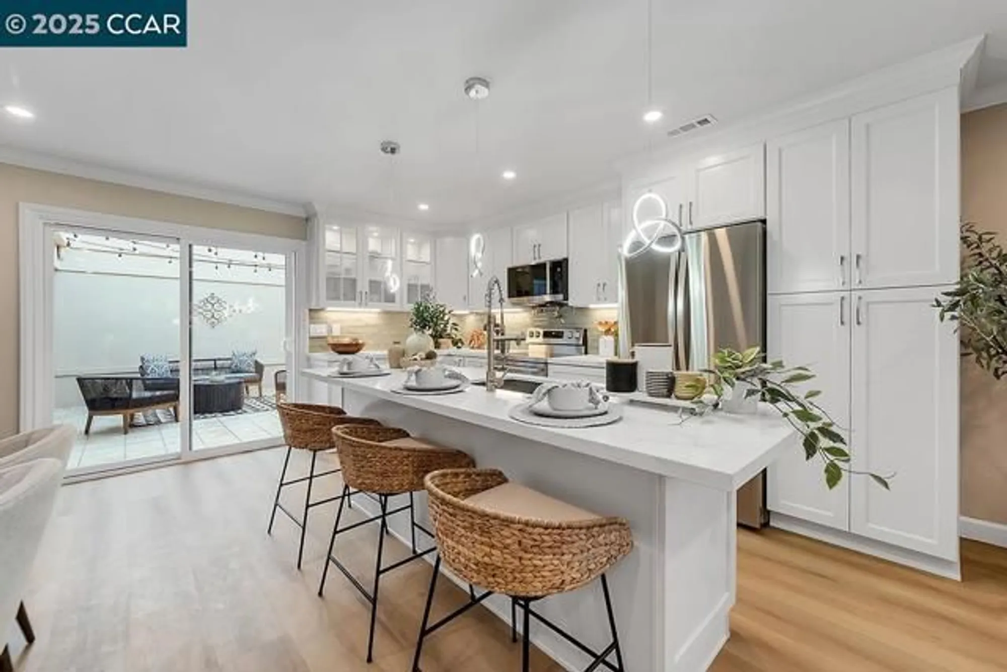 Property Slideshow image 9 of 25 | 1180 running springs rd 4, Walnut Creek, CA, 94595