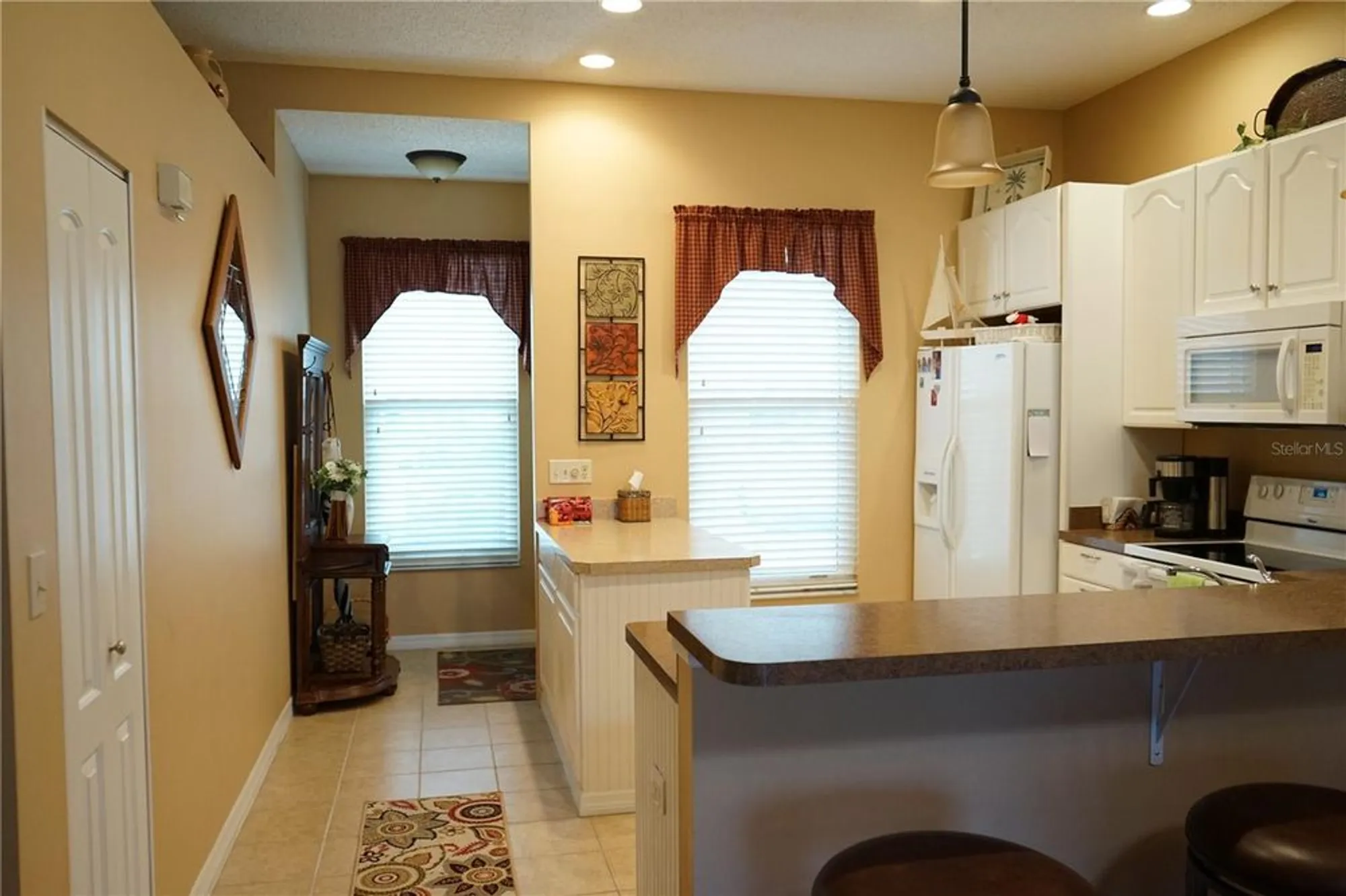 Property Slideshow image 4 of 51 | 311 kelsey way # 3, Sun City Center, FL, 33573