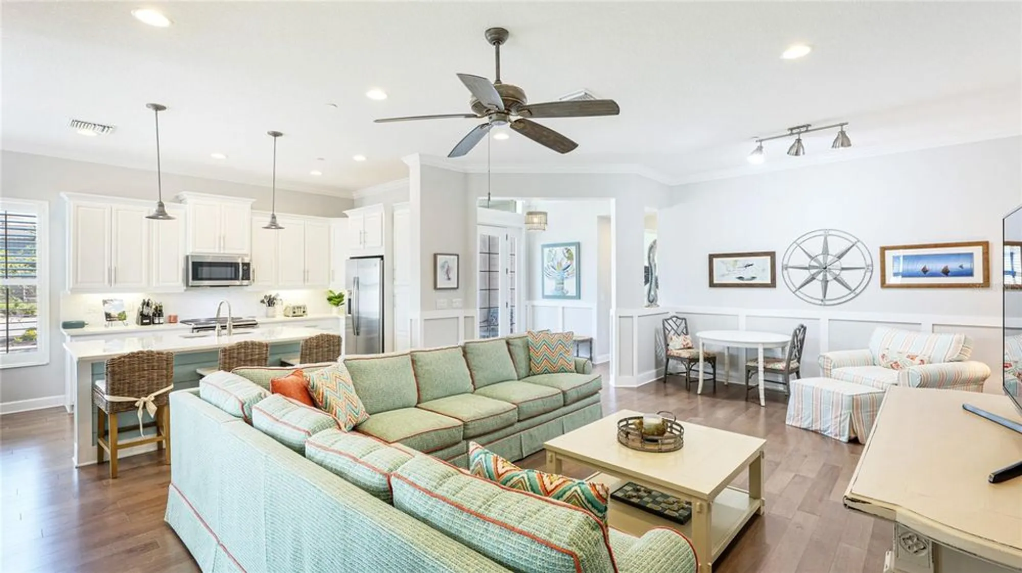 Property Slideshow image 8 of 41 | 283 saint lucia dr unit 101, Bradenton, FL, 34209