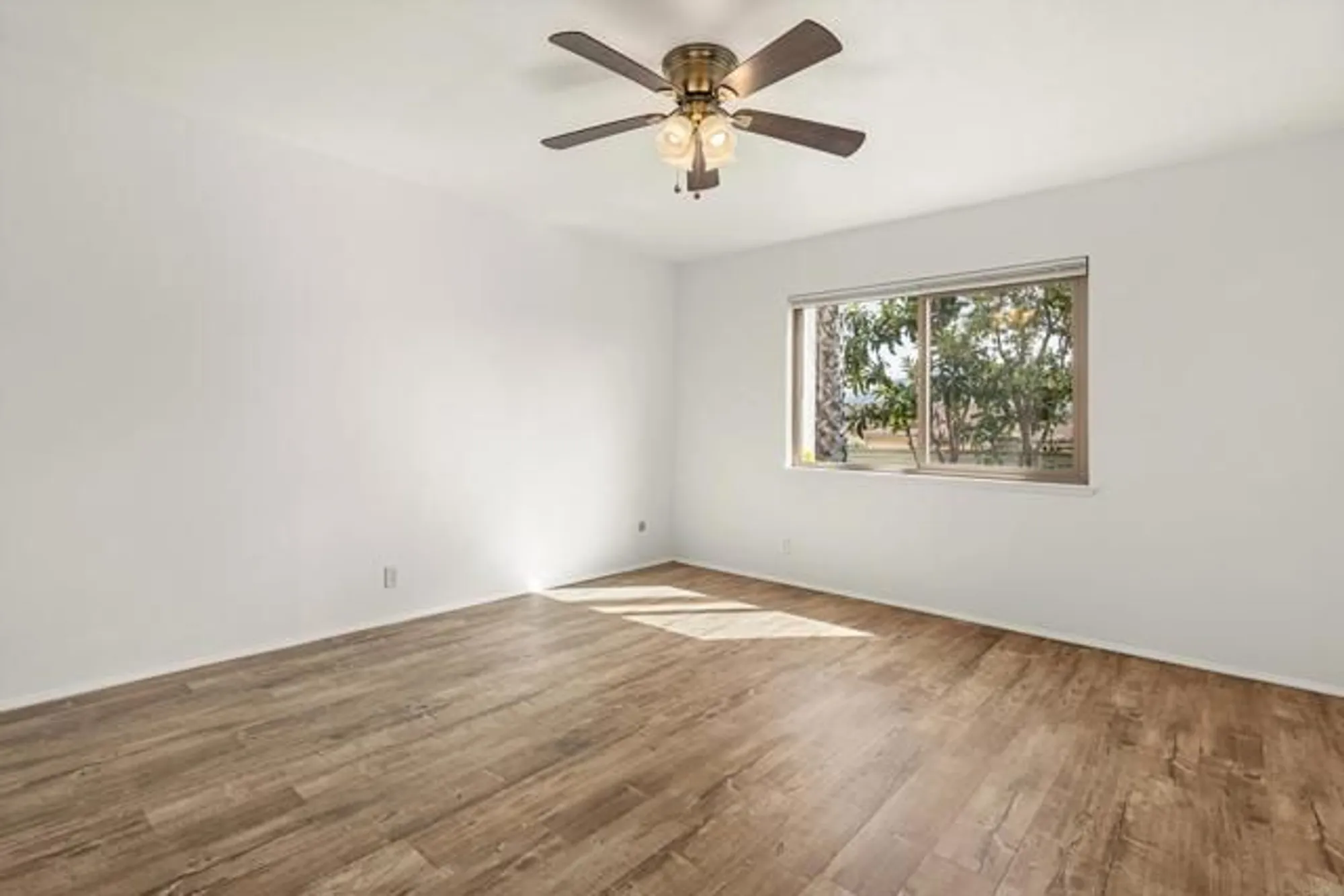 Property Slideshow image 28 of 51 | 1605 sonata ln, San Marcos, CA, 92078